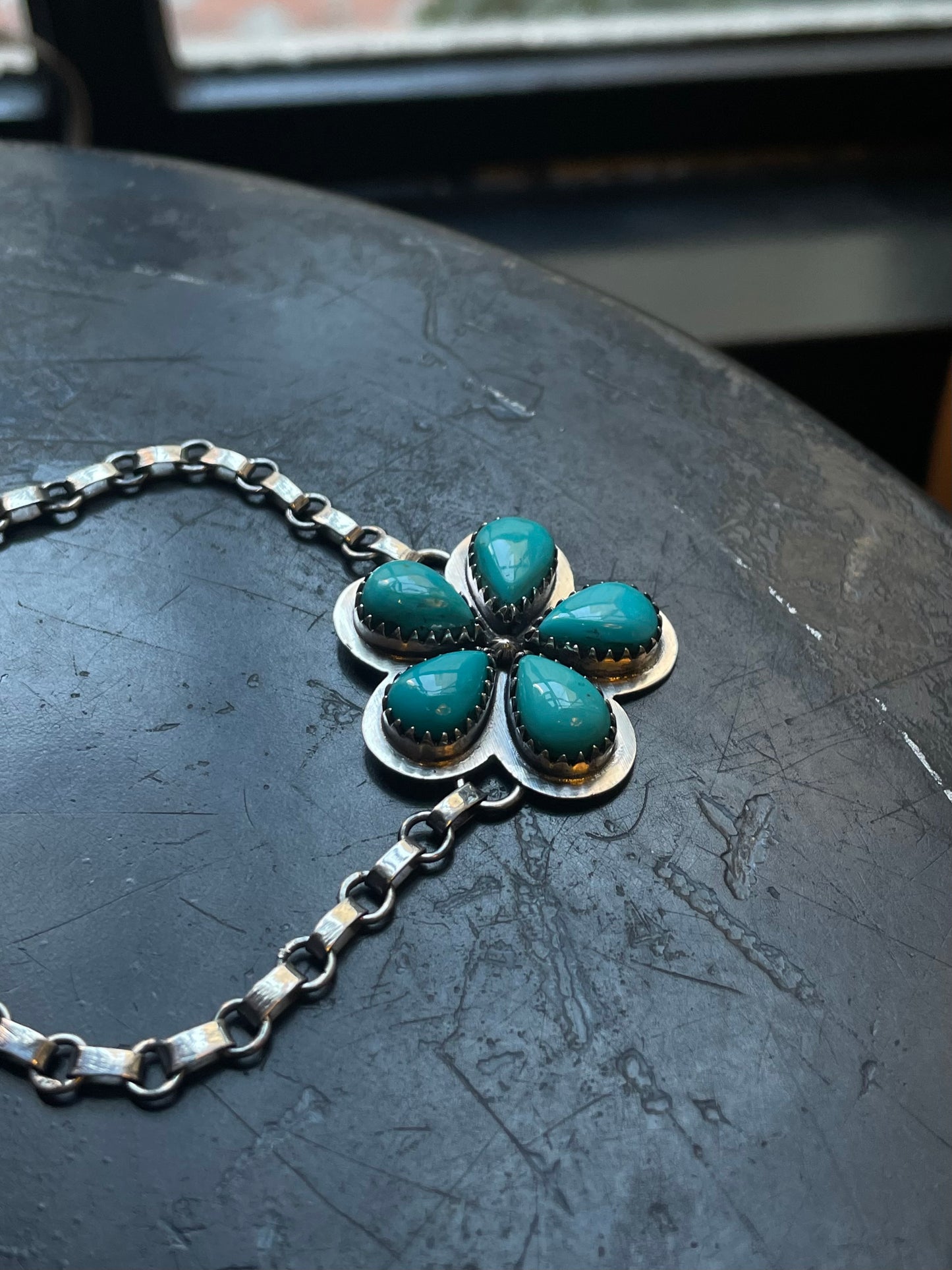 Kingman Turquoise Flower Necklace | 925 Sterling Silver E605