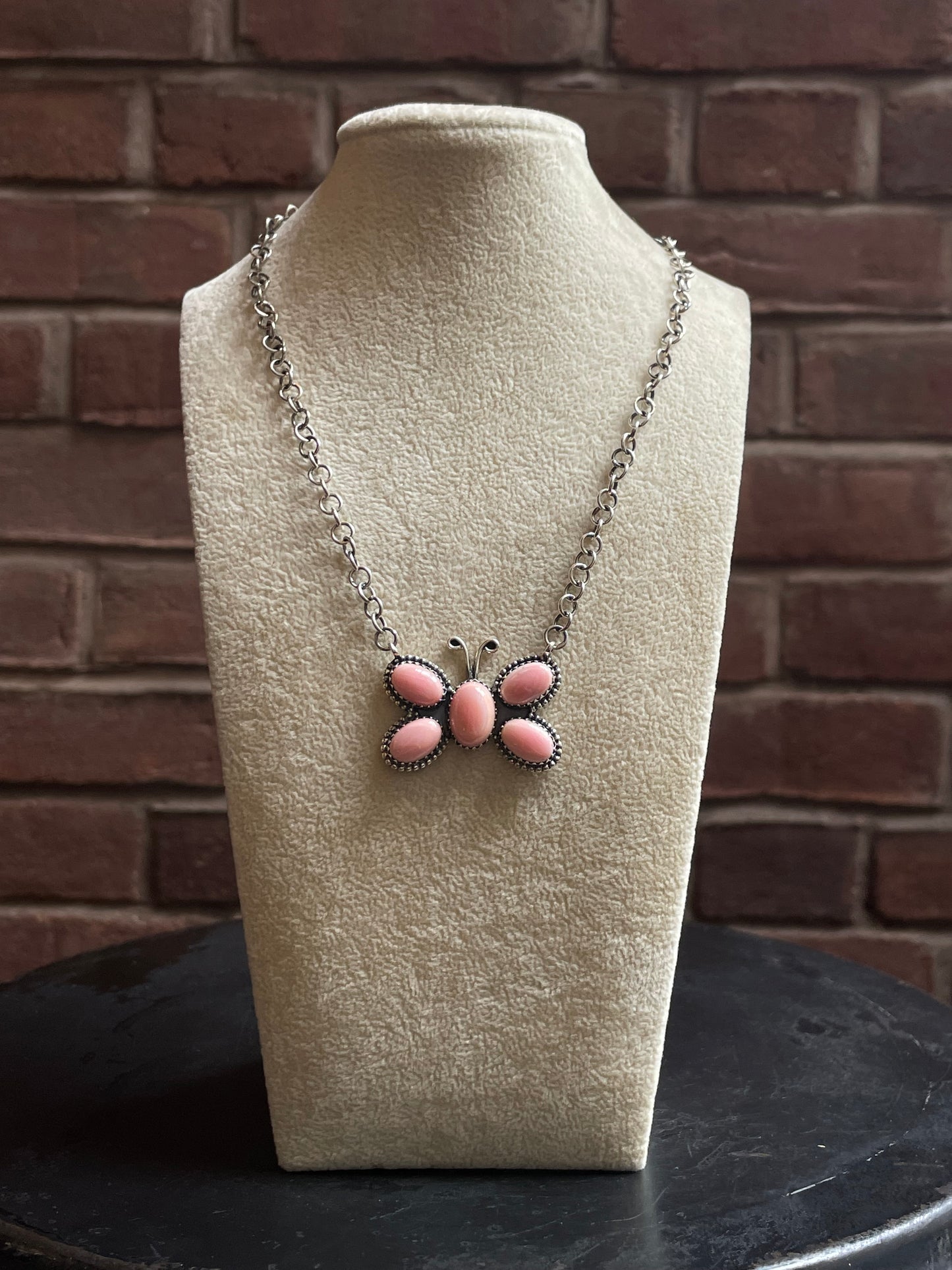 Pink Conch Butterfly Necklace | Cluster Pendant | 925 Silver E572