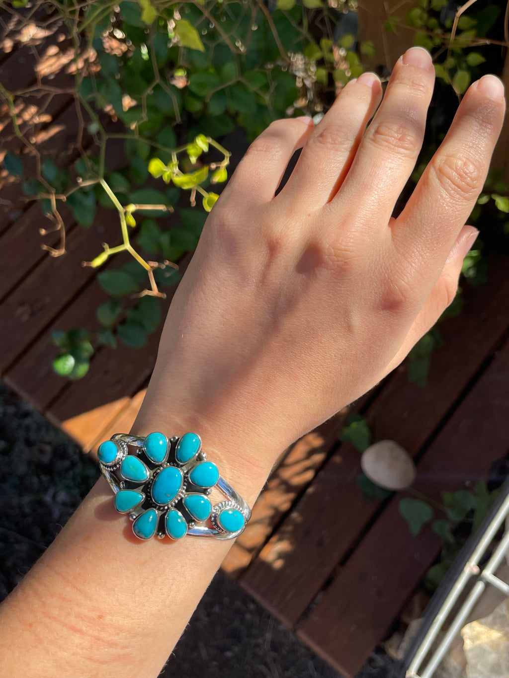 Kingman Turquoise Cluster Flower Cuff | 925 Sterling Silver | B9508 B884