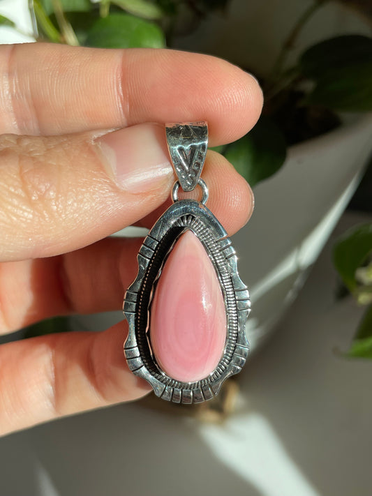 Pink Conch Pendant | Sterling Silver 925 B780