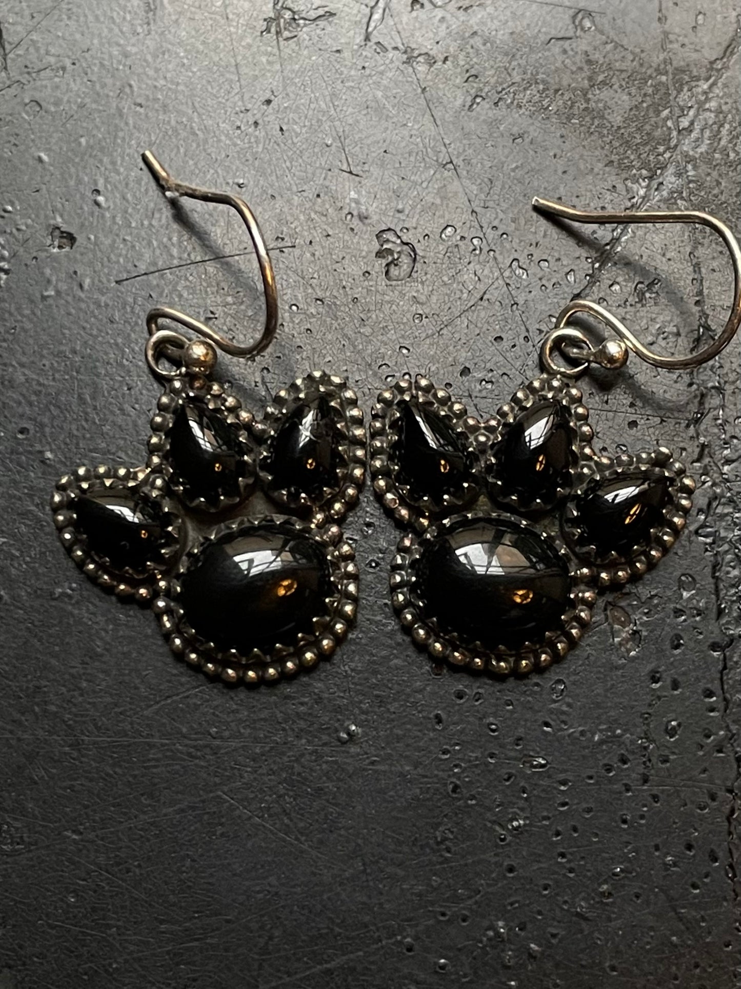 Black Onyx Paw Print Dangle Earrings | Sterling Silver G337