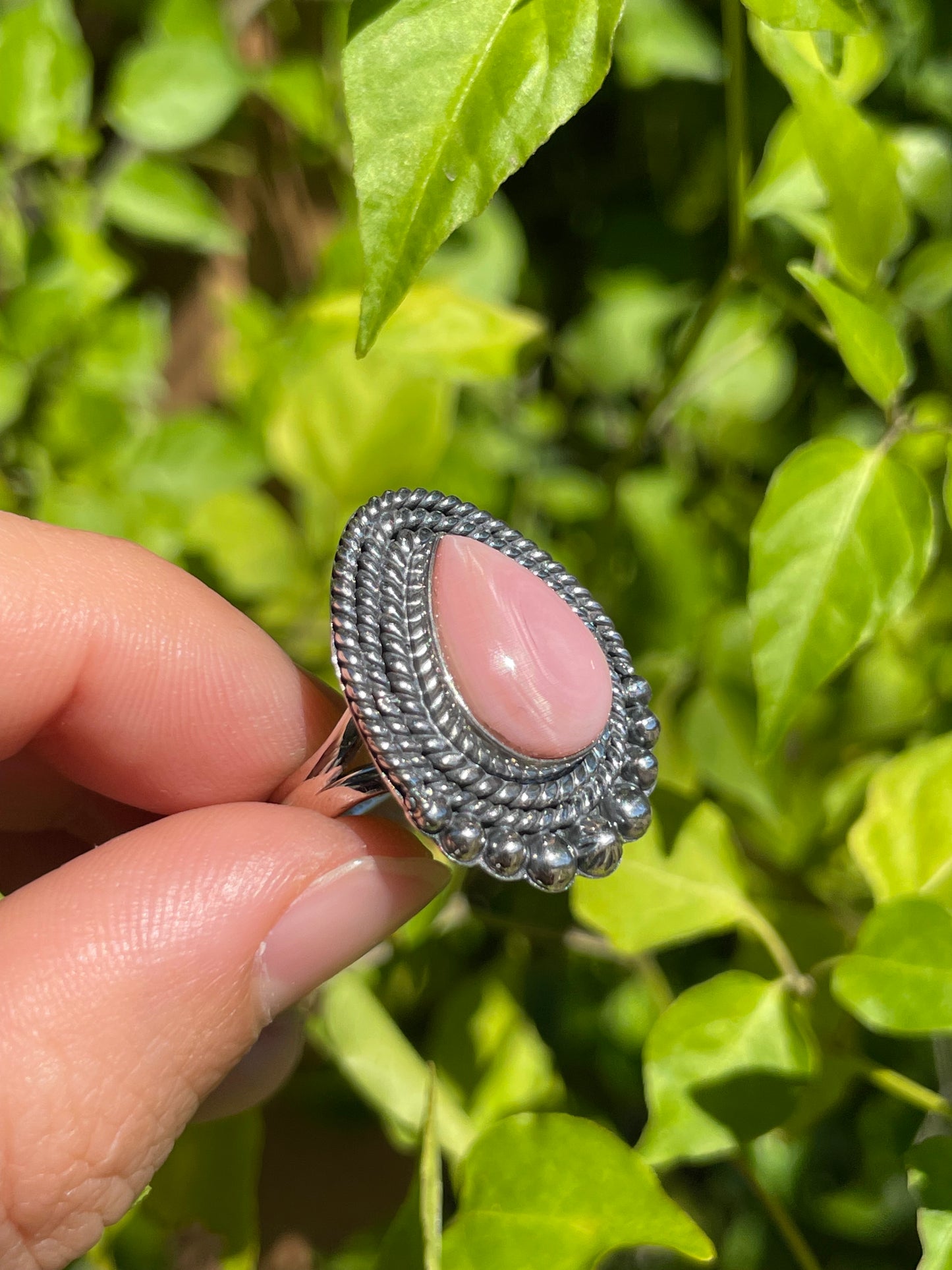 Pink Conch Single Stone Ring | 925 Sterling Silver | Size 7 B309