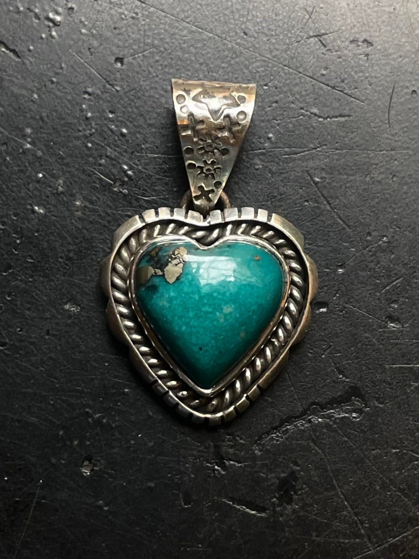 Turquoise Heart Pendant | 925 Sterling Silver E700