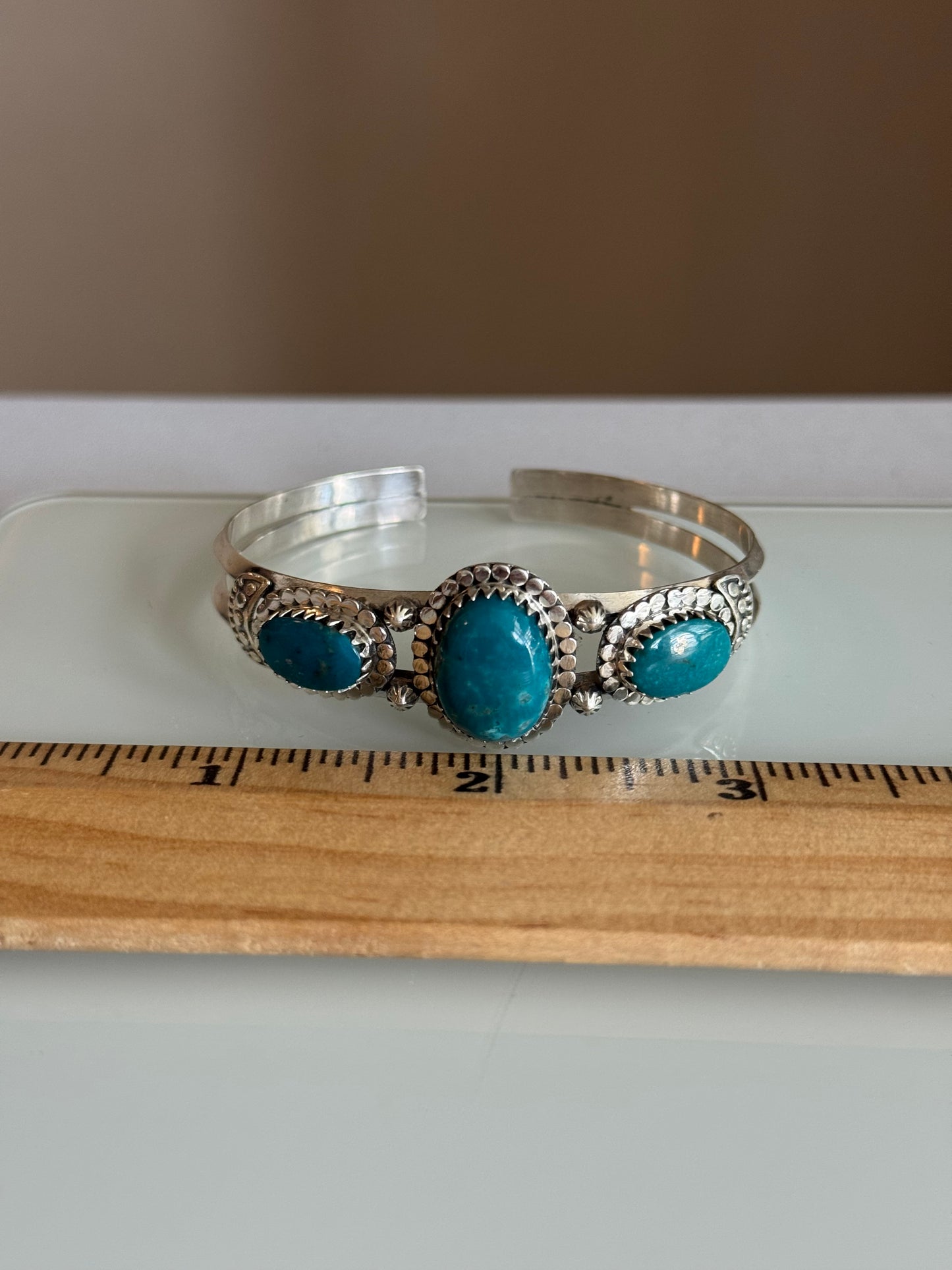 Turquoise Oval Cuff | Sterling Silver | A856