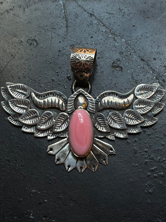 Pink Conch Thunderbird Pendant | Sterling Silver G448