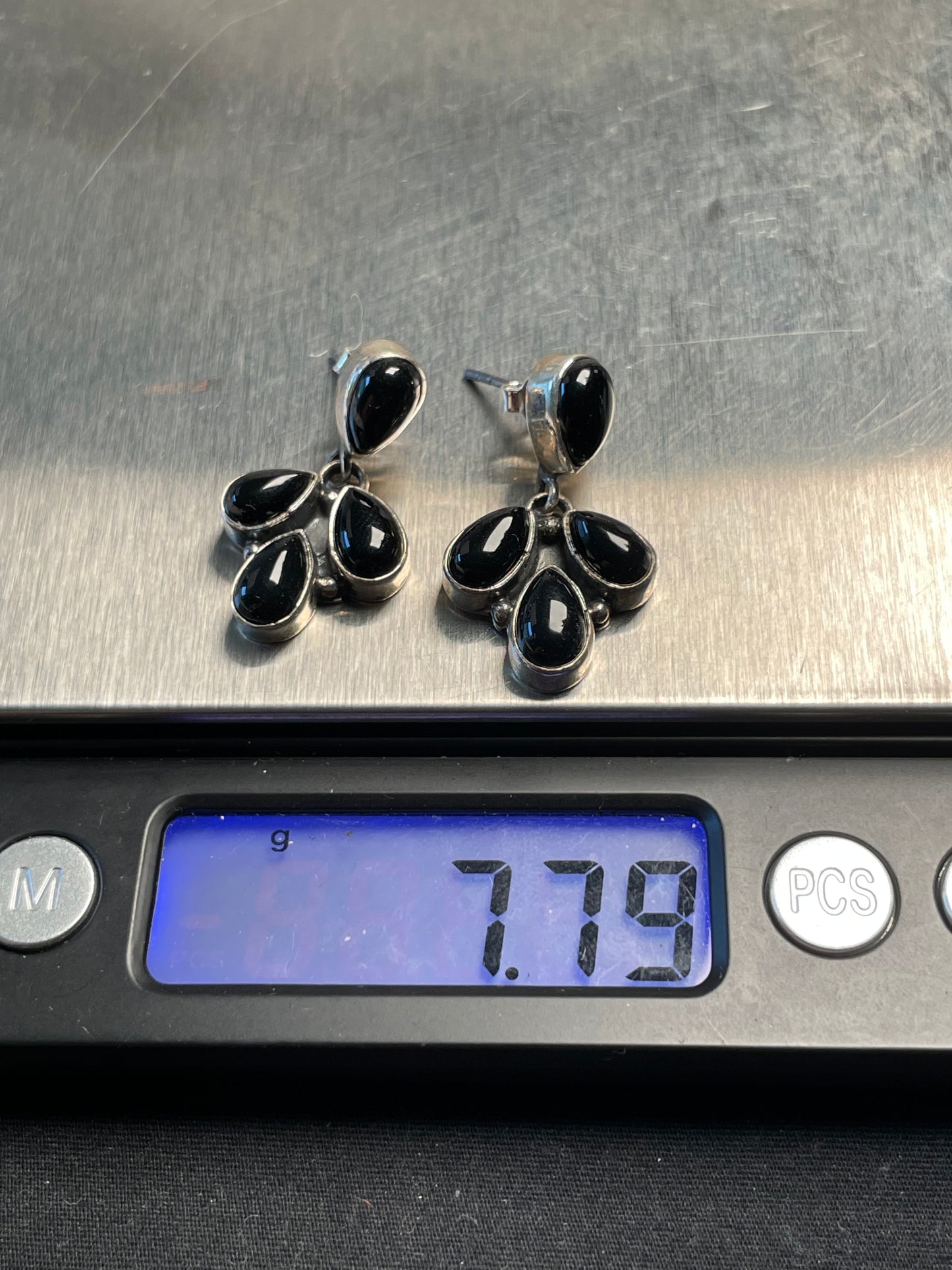 Black Onyx Stud Earrings | 925 Sterling Silver D191