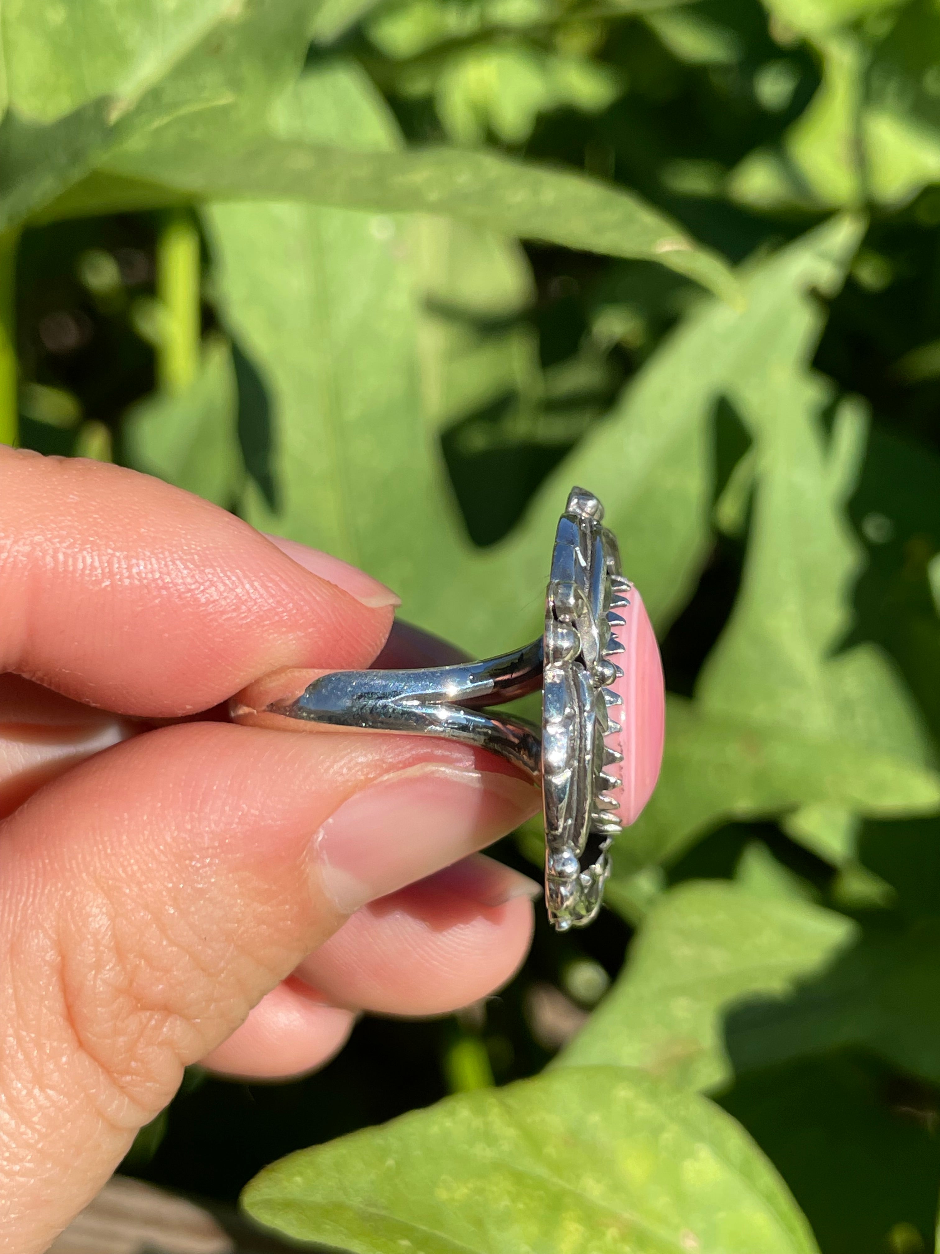 Pink Conch Leaf Design Ring | 925 Sterling Silver | Size 7 B338