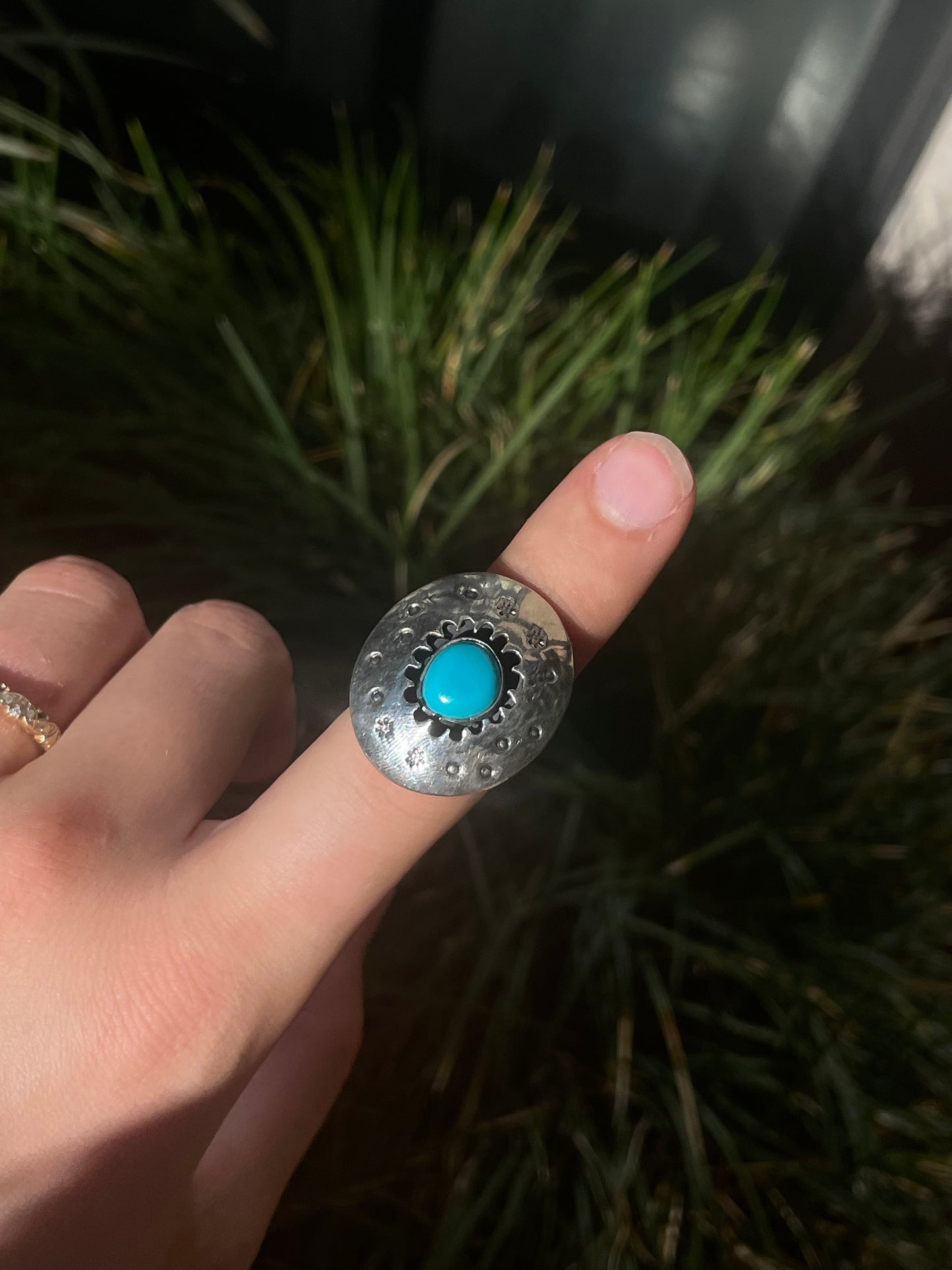 Turquoise Shadowbox Ring Size 8 | 925 Sterling Silver C870