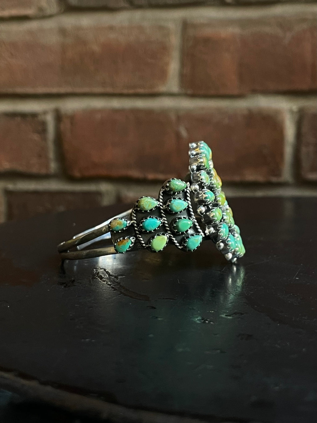 Kingman Turquoise Cluster Cuff Bracelet | 925 Sterling Silver G676