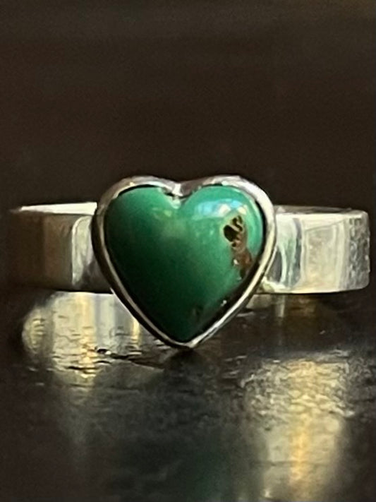 Kingman Turquoise Heart Ring | Sterling Silver | Size 7 G373