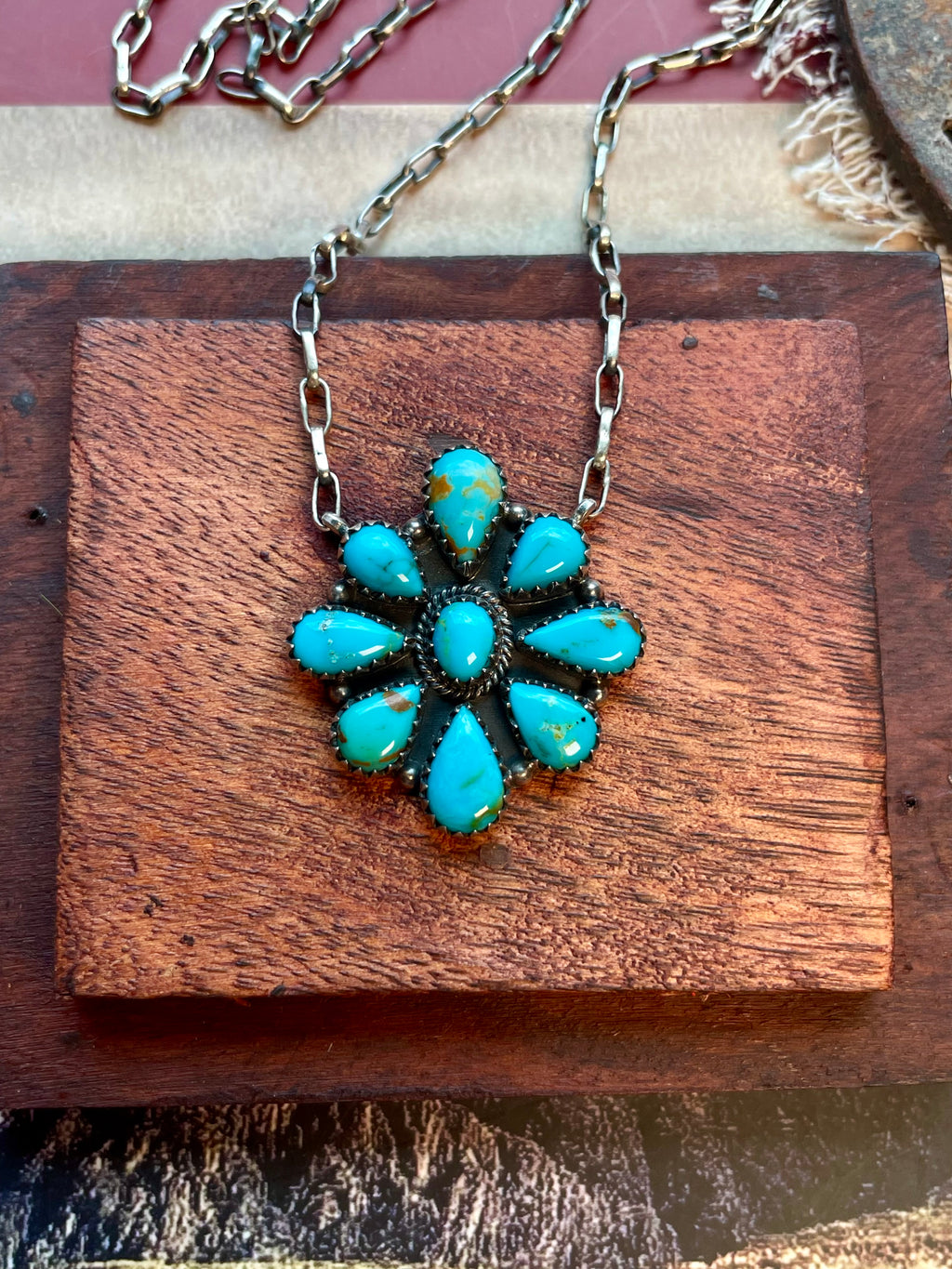 Kingman Turquoise Cluster Necklace | 925 Sterling Silver D219