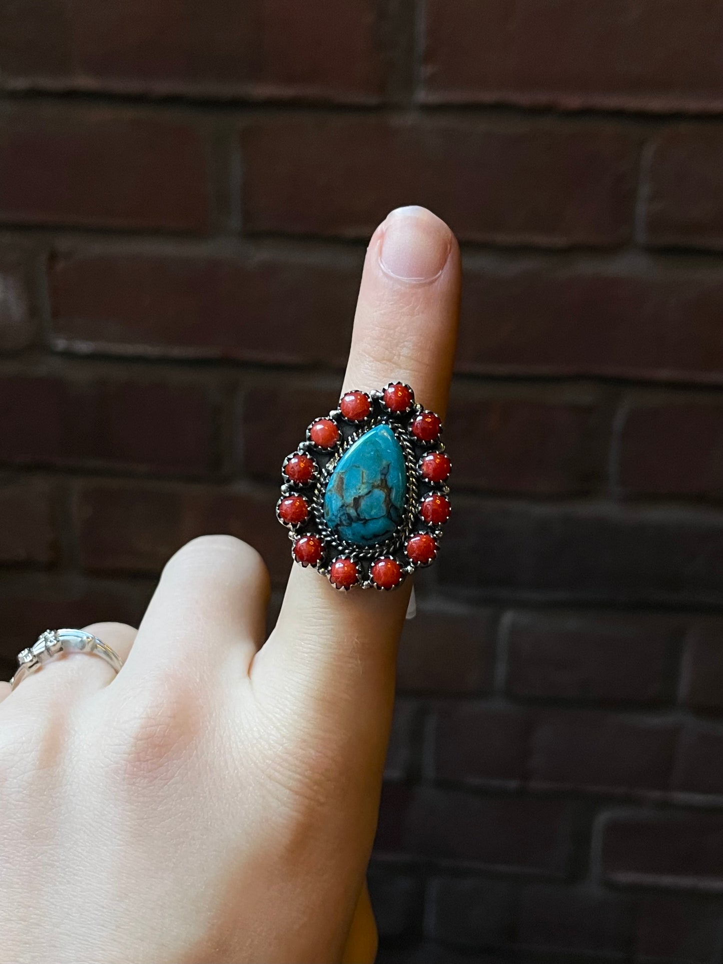 Kingman Turquoise Coral Cluster Ring | Sterling Silver | Size 8 | A184