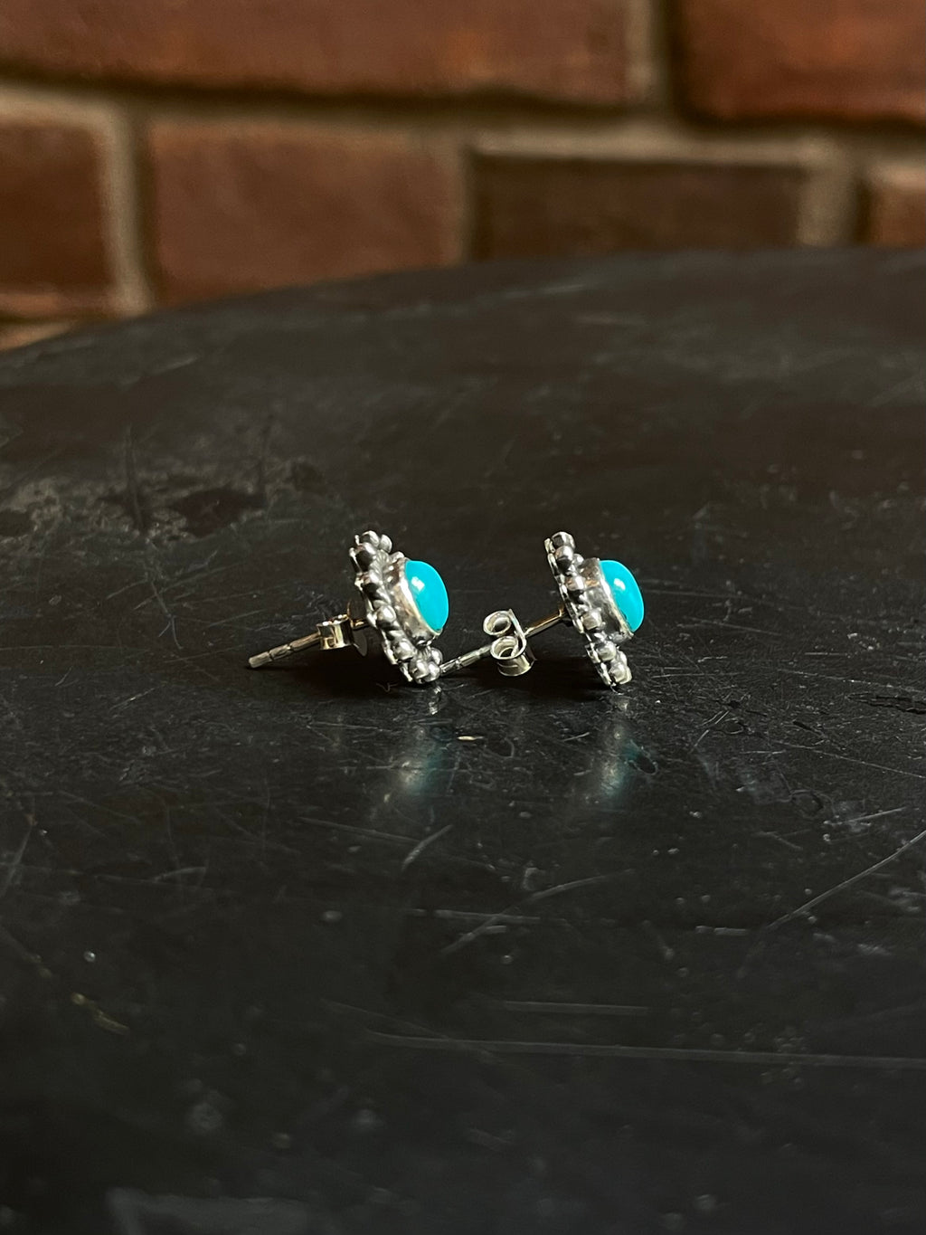 Kingman Turquoise Stud Earrings | 925 Sterling Silver E810