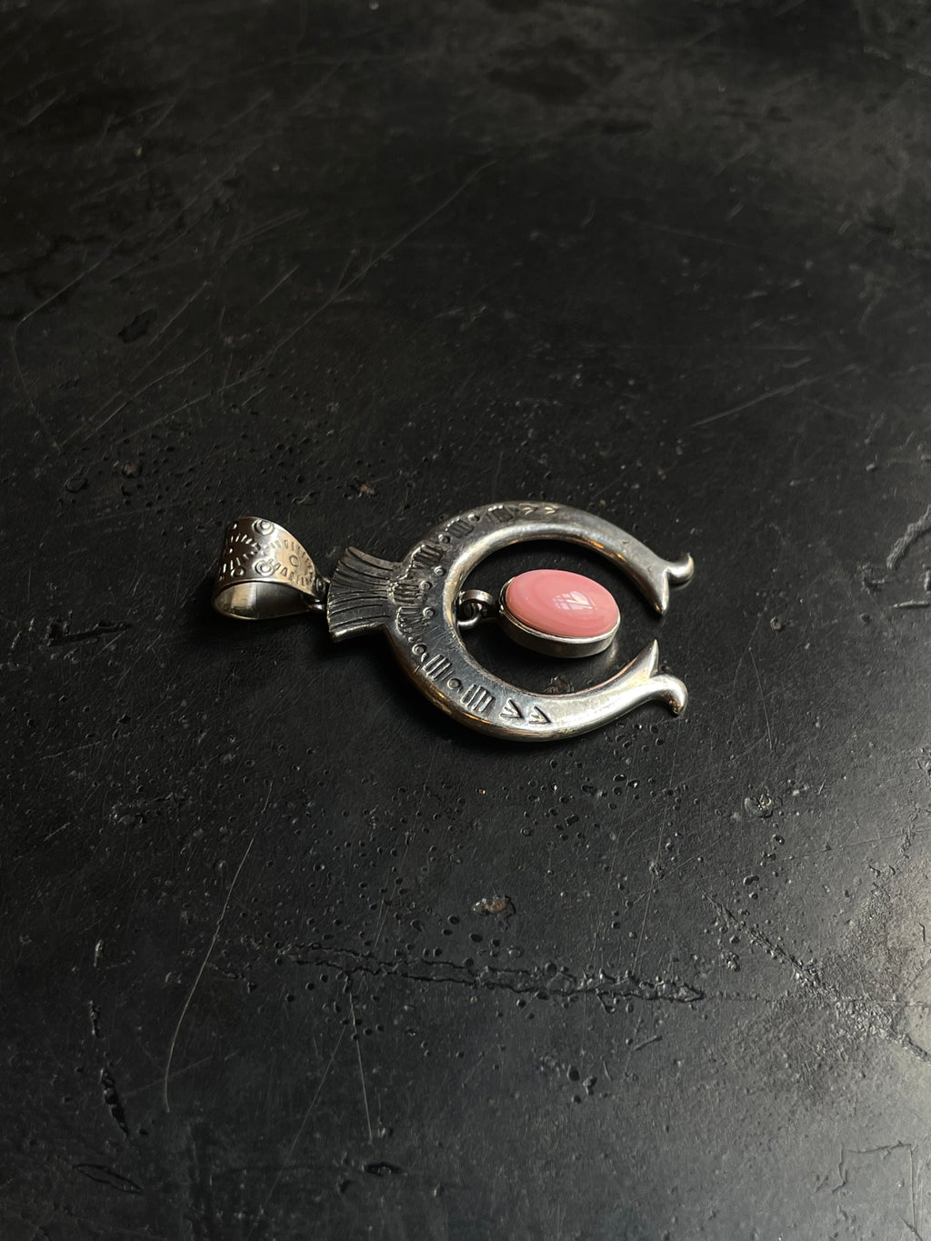 Pink Conch Naja Pendant | 925 Sterling Silver E282