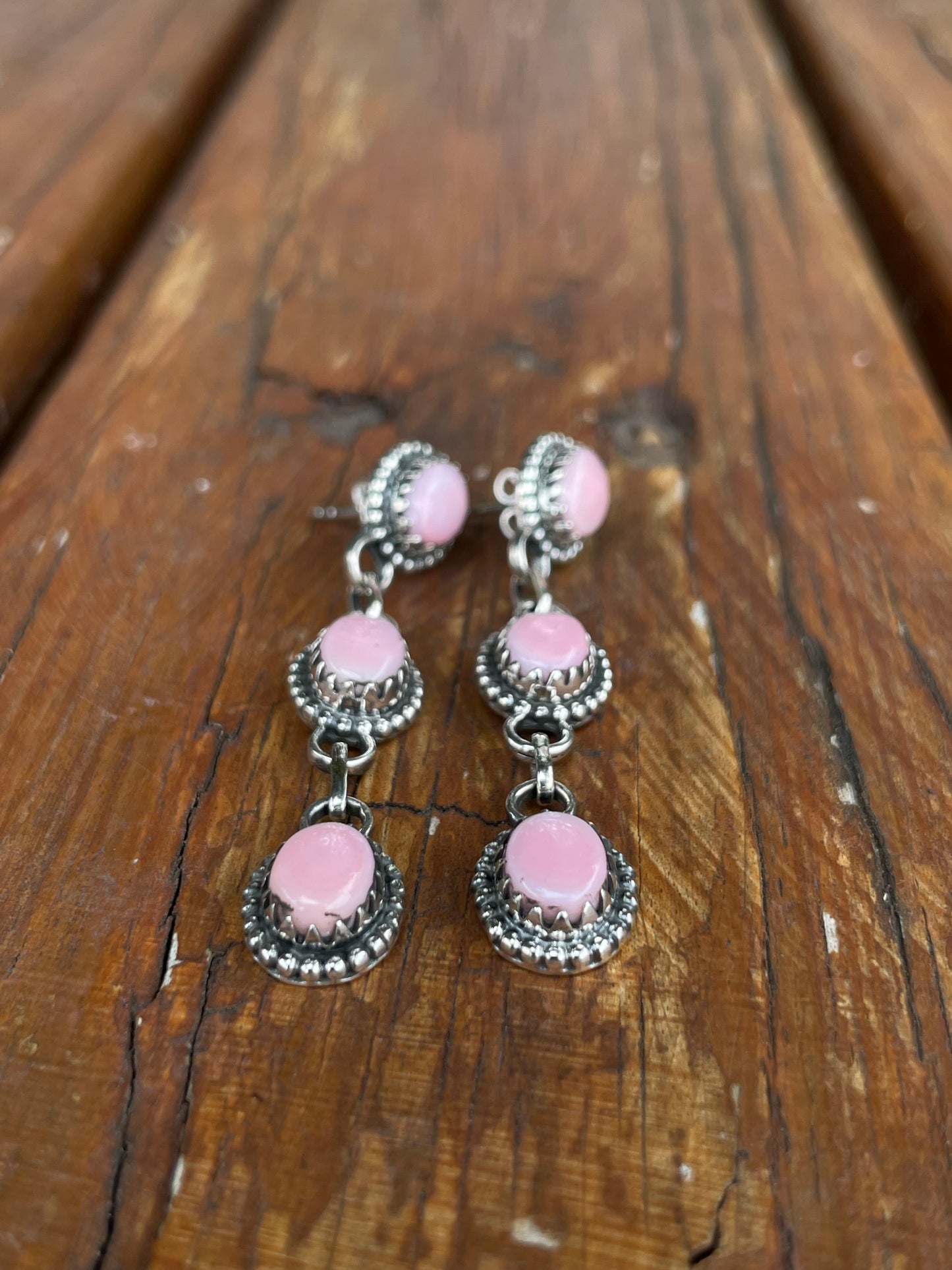 Pink Conch Drop Stud Earrings | 925 Sterling Silver B974