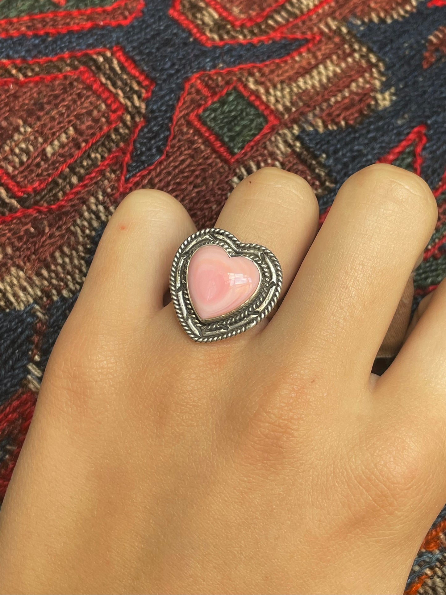 Pink Conch Heart Ring Size 7 | 925 Sterling Silver E997
