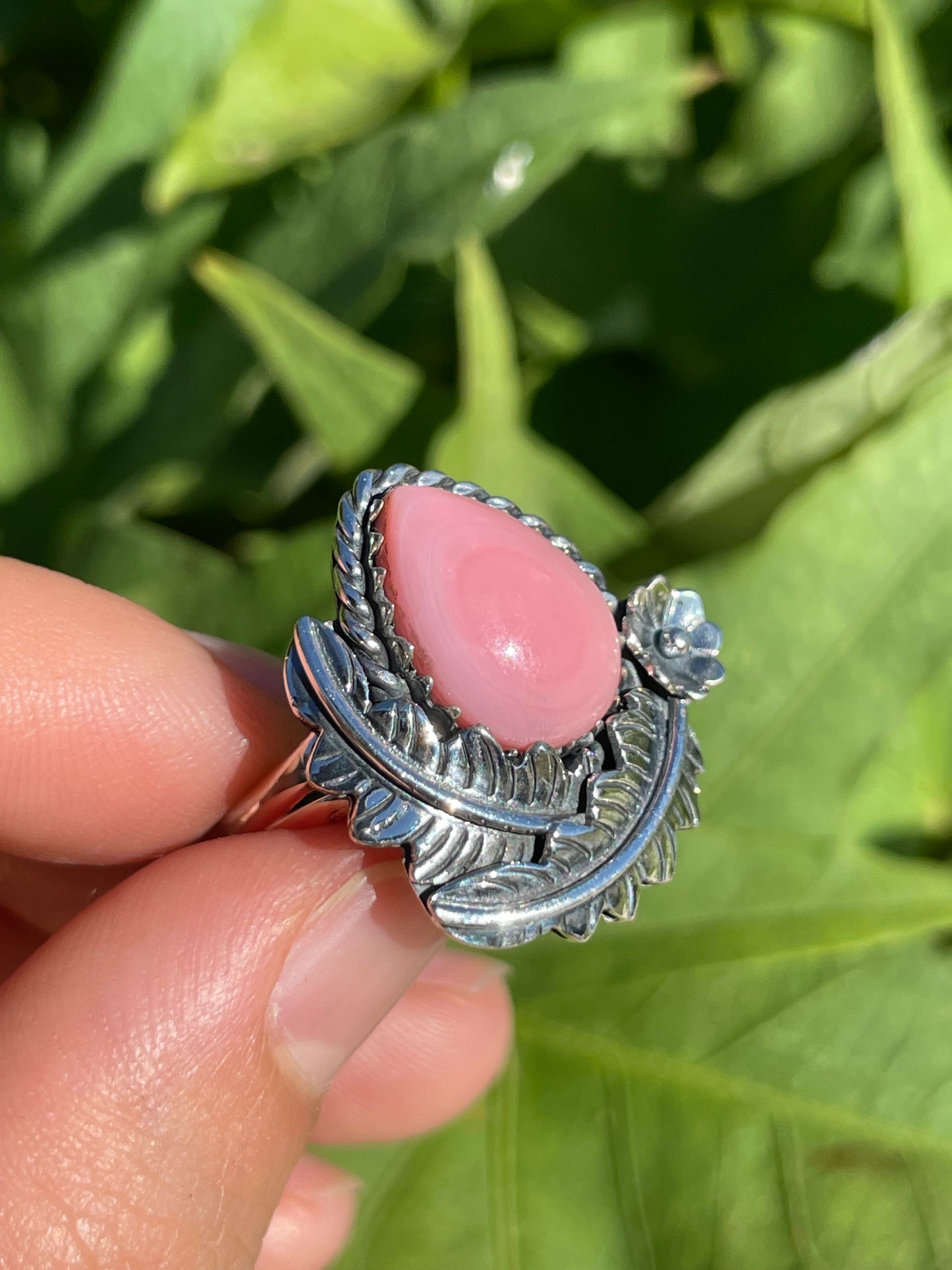 Pink Conch Leaf Design Ring | 925 Sterling Silver | Size 8 B360