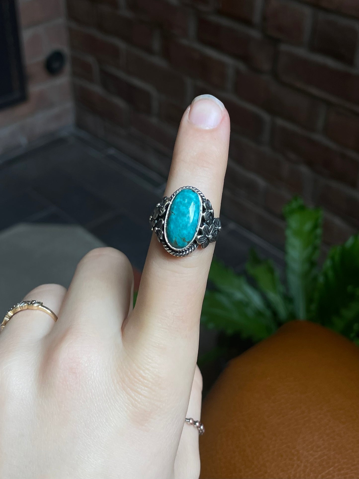 Kingman Turquoise Flower Ring | Sterling Silver | Size 9 | A023
