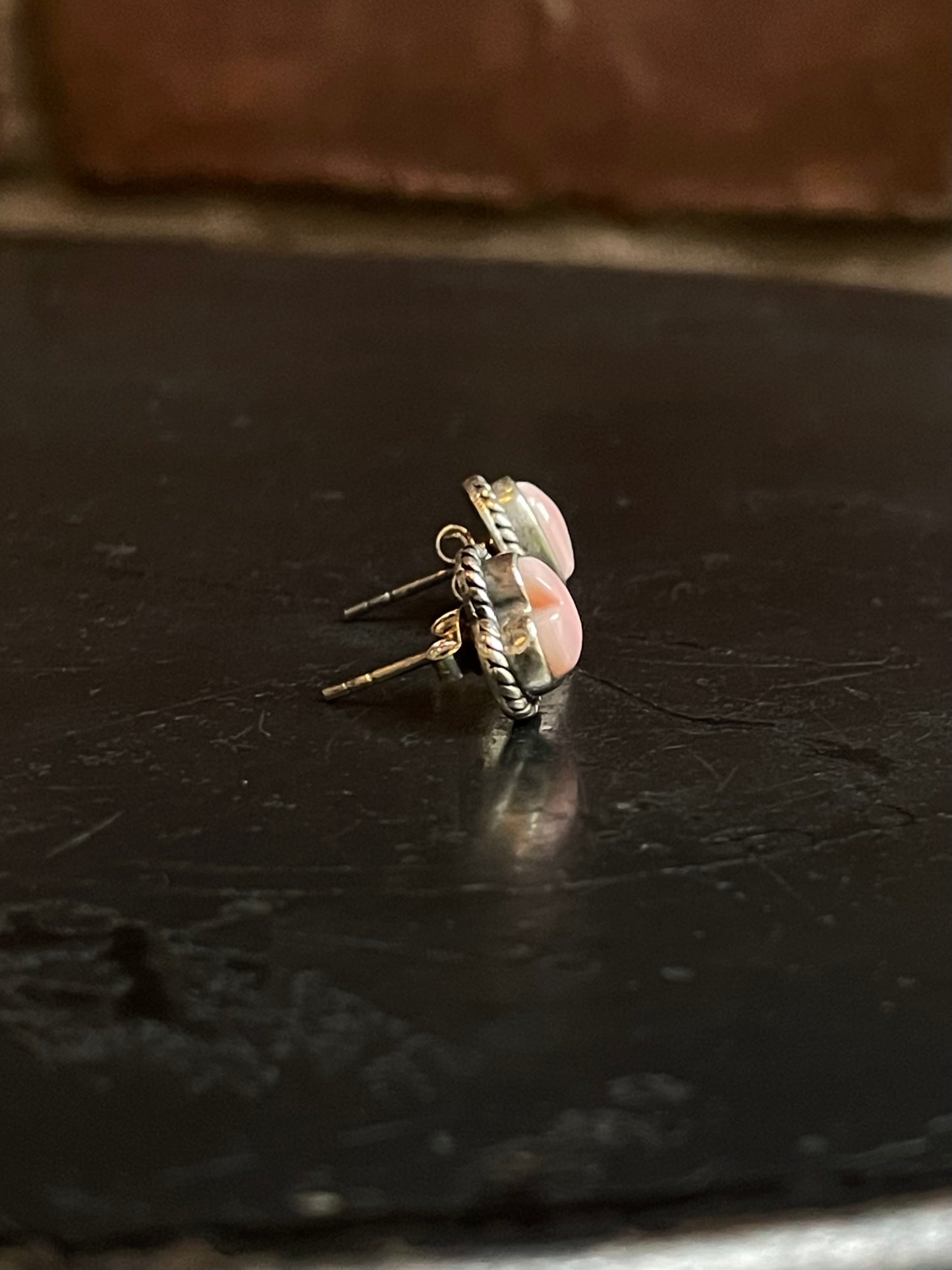 Pink Conch Heart Stud Earrings | 925 Sterling Silver G180