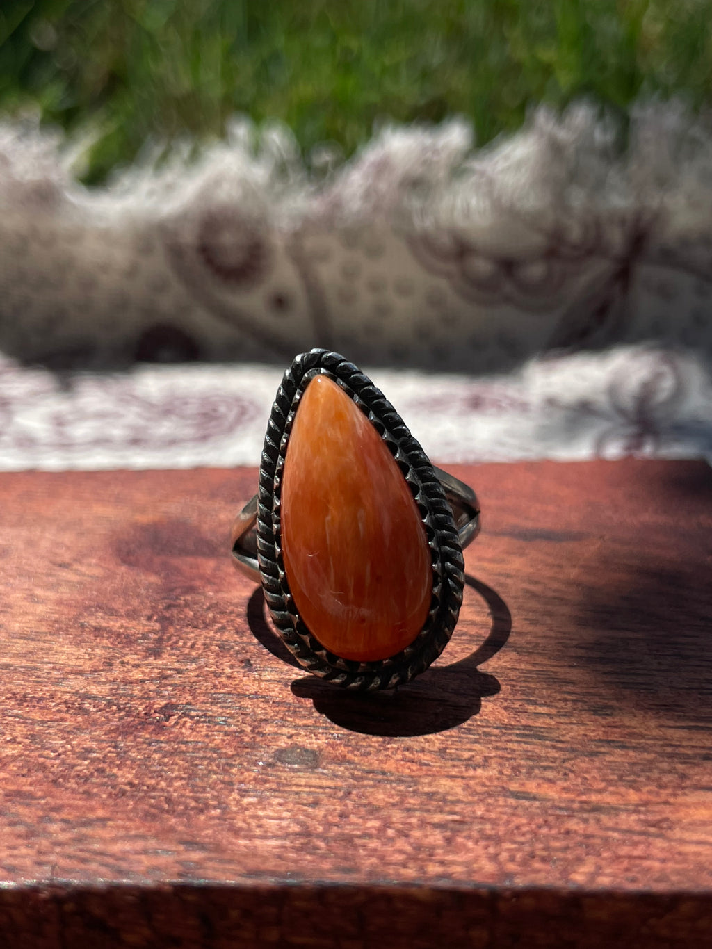 Spiny Oyster Teardrop Ring | 925 Sterling Silver Size 7 D316