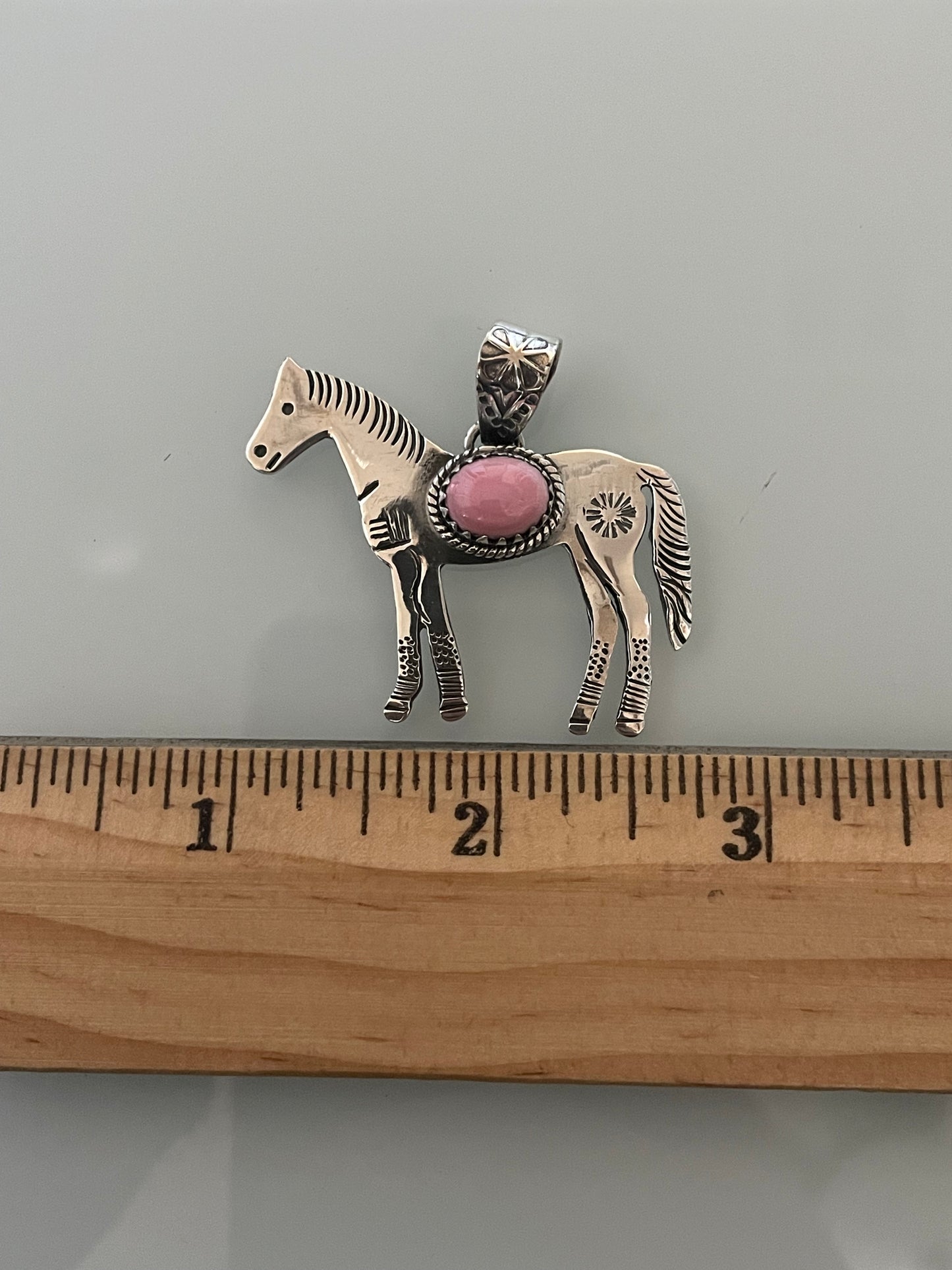 Pink Conch Horse Pendant | 925 Sterling Silver E249