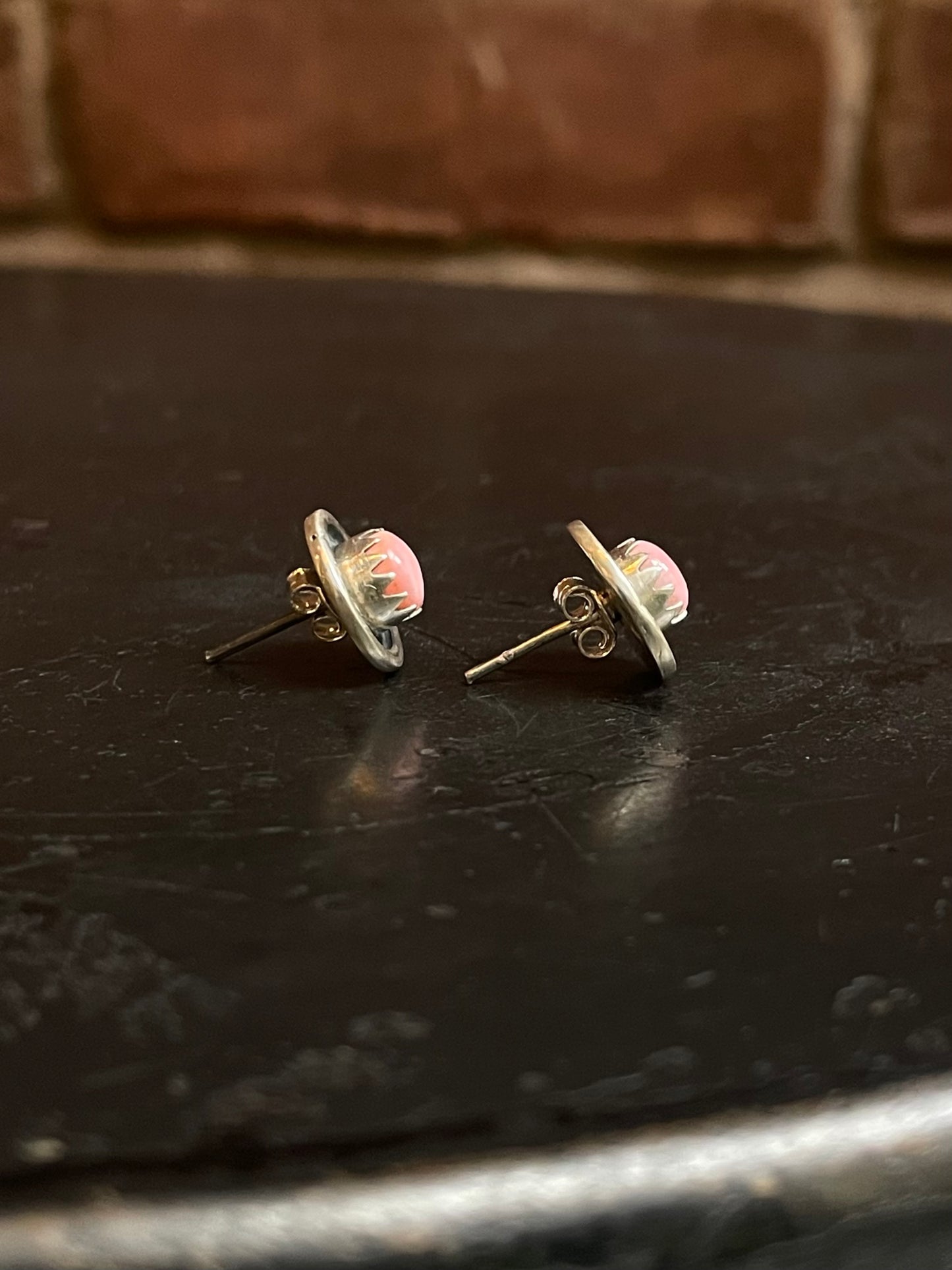 Pink Conch Stud Earrings | 925 Sterling Silver G182