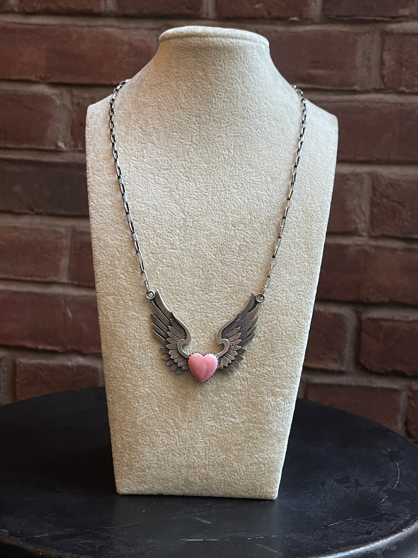 Pink Conch Wings Necklace | 925 Sterling Silver E363