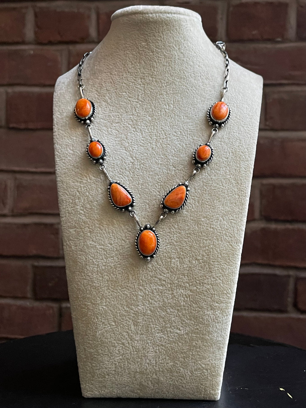 Spiny Oyster Necklace | Sterling Silver E835