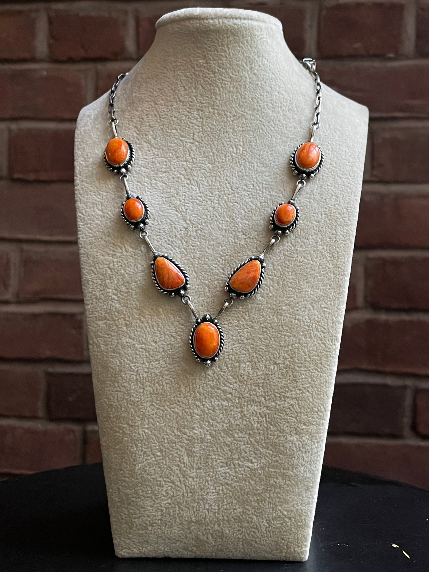 Spiny Oyster Necklace | Sterling Silver E835