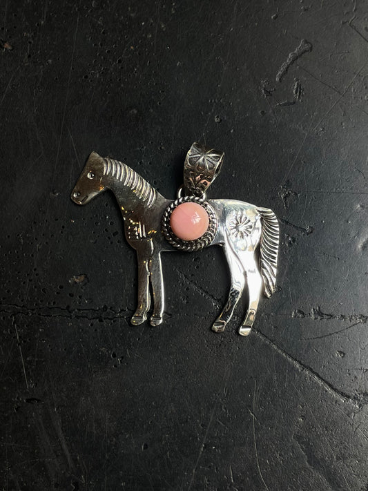 Pink Conch Horse Pendant | 925 Sterling Silver E251