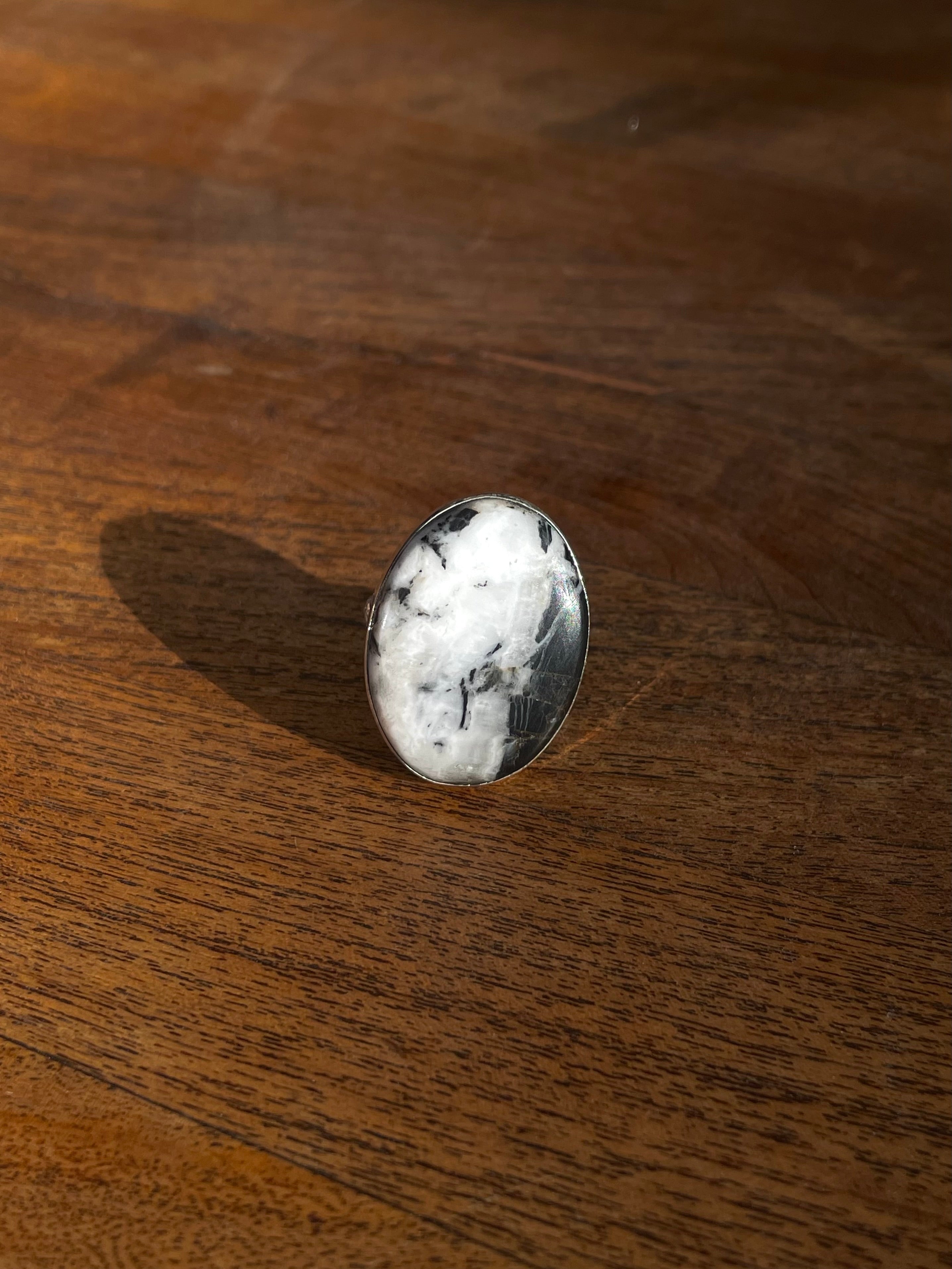 White Buffalo Ring | Sterling Silver 925 | Size 9 C805