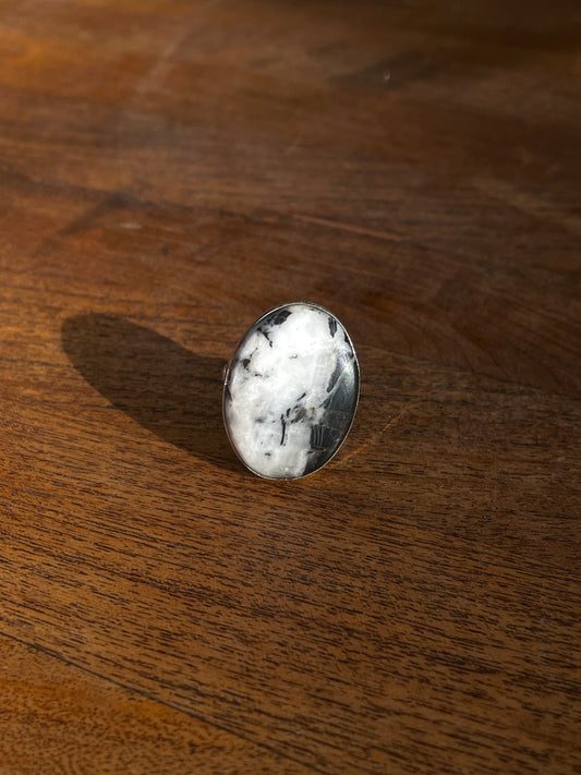 White Buffalo Ring | Sterling Silver 925 | Size 9 C805