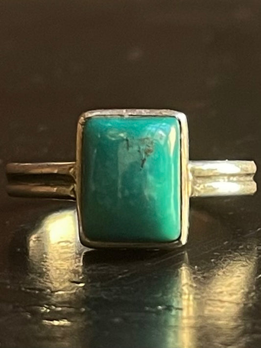 Kingman Turquoise Ring | Sterling Silver | Size 7 G346
