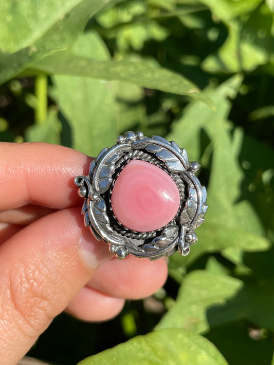 Pink Conch Leaf Design Ring | 925 Sterling Silver | Size 7 B338
