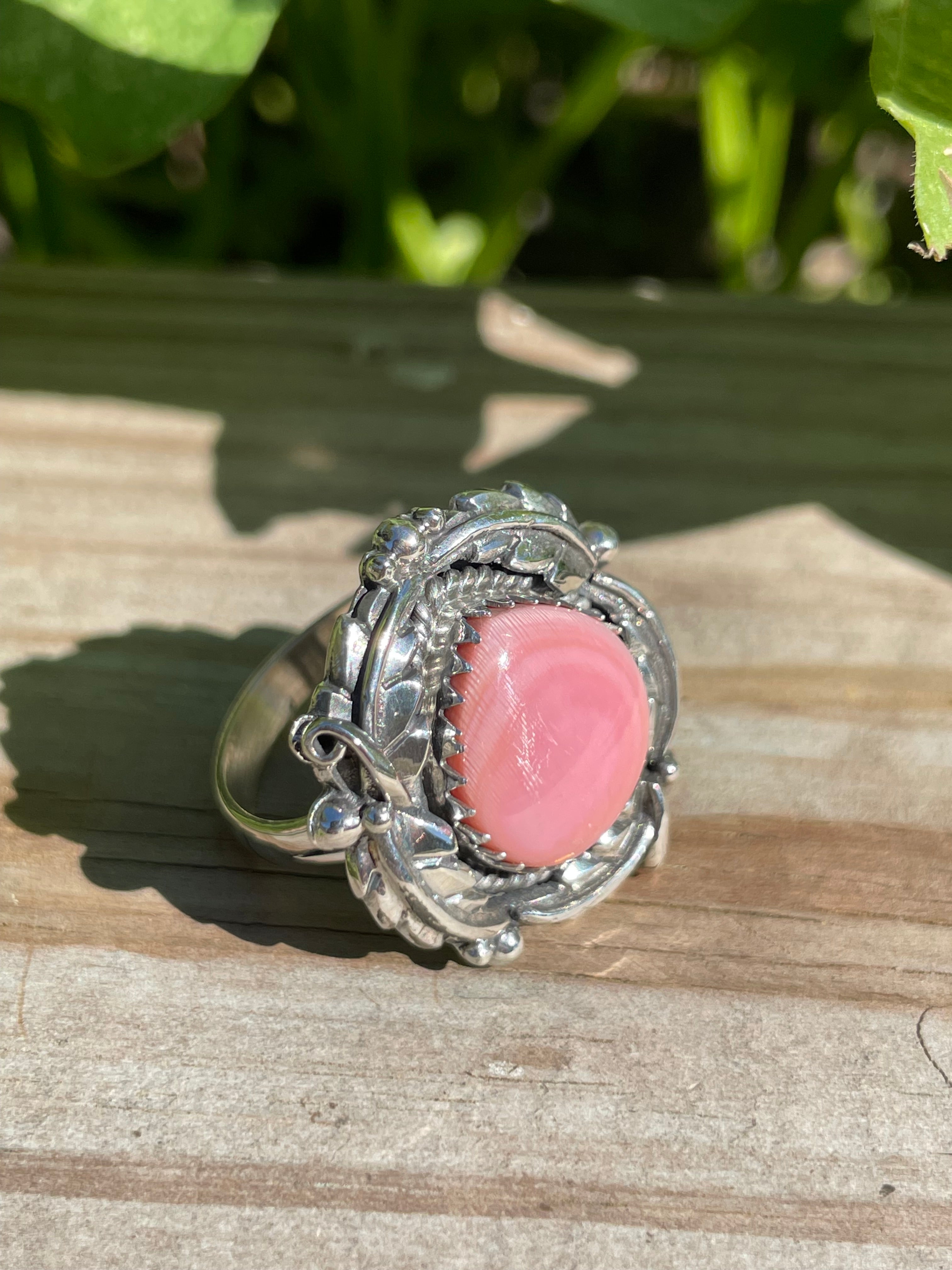 Pink Conch Leaf Design Ring | 925 Sterling Silver | Size 8 B341