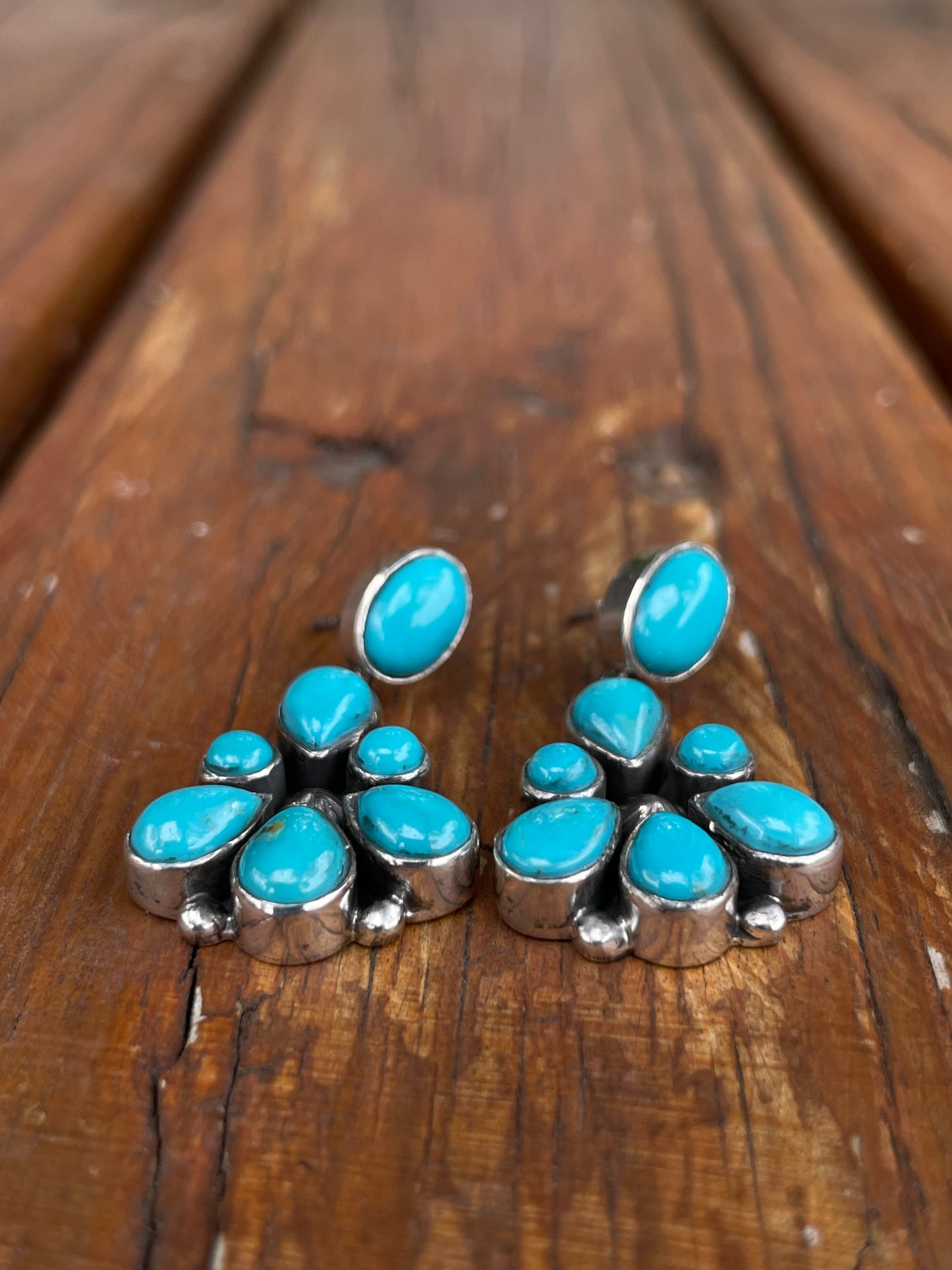 Kingman Turquoise Cluster Stud Earrings | 925 Sterling Silver B970