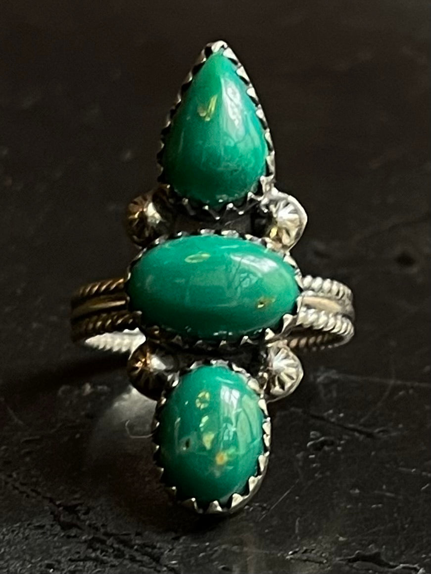 Kingman Turquoise Triple Stone Ring | Sterling Silver | Size 7 G309