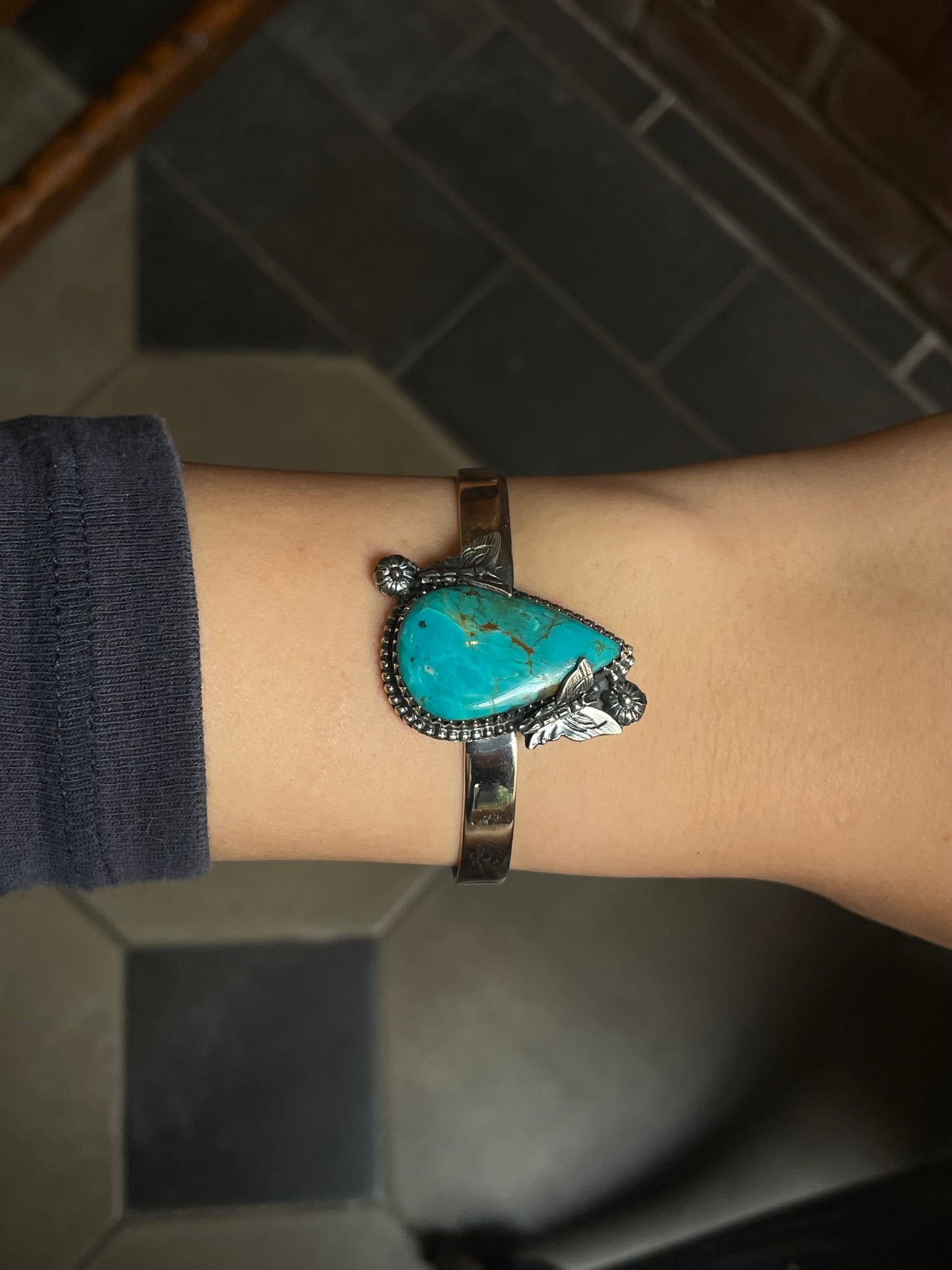 Kingman Turquoise Cuff | Teardrop Floral | 925 Silver E685