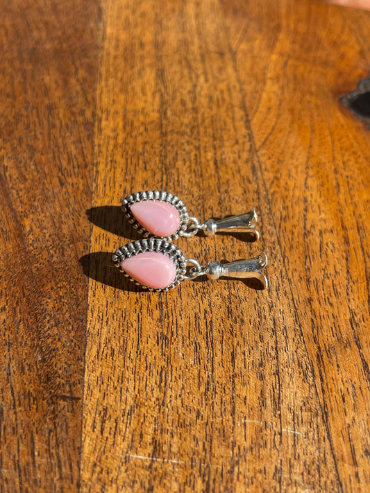 Pink Conch Squash Blossom Stud Earrings | 925 Sterling Silver C842