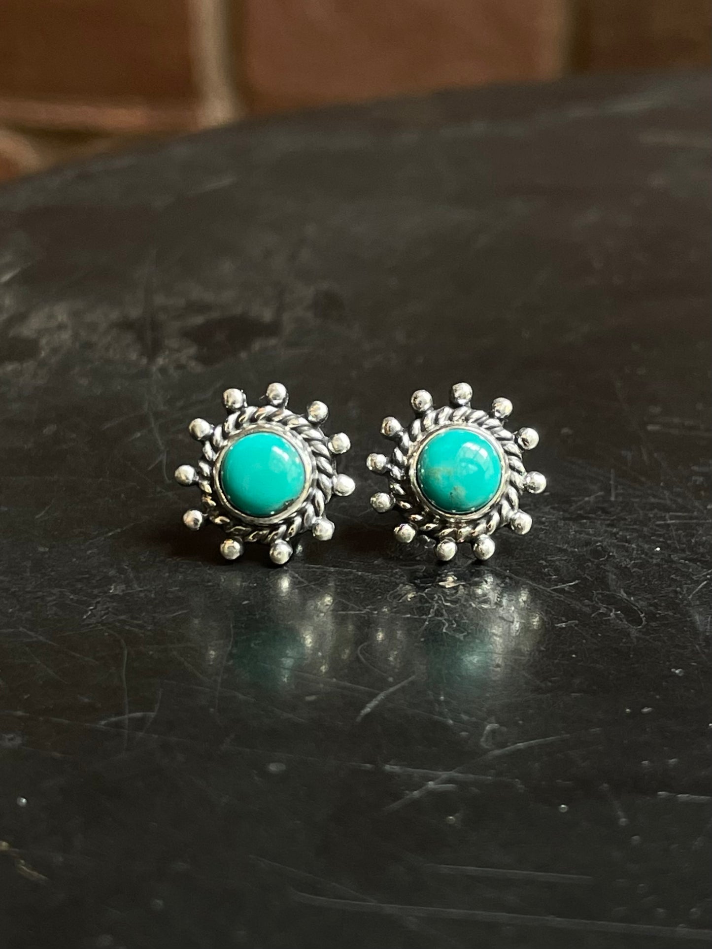 Kingman Turquoise Stud Earrings | 925 Sterling Silver E819