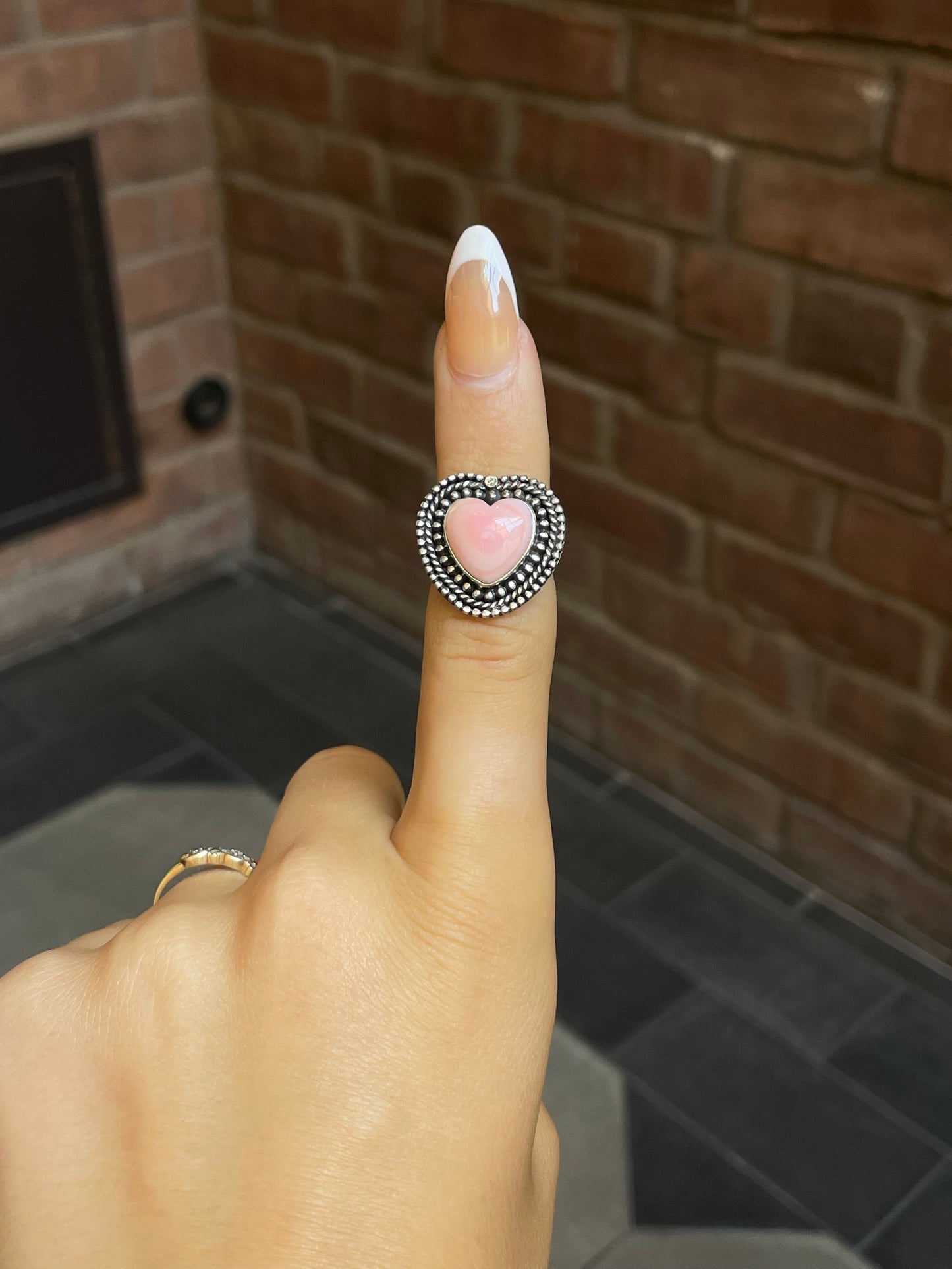 Pink Conch Heart Ring Size 6 | Sterling Silver E898