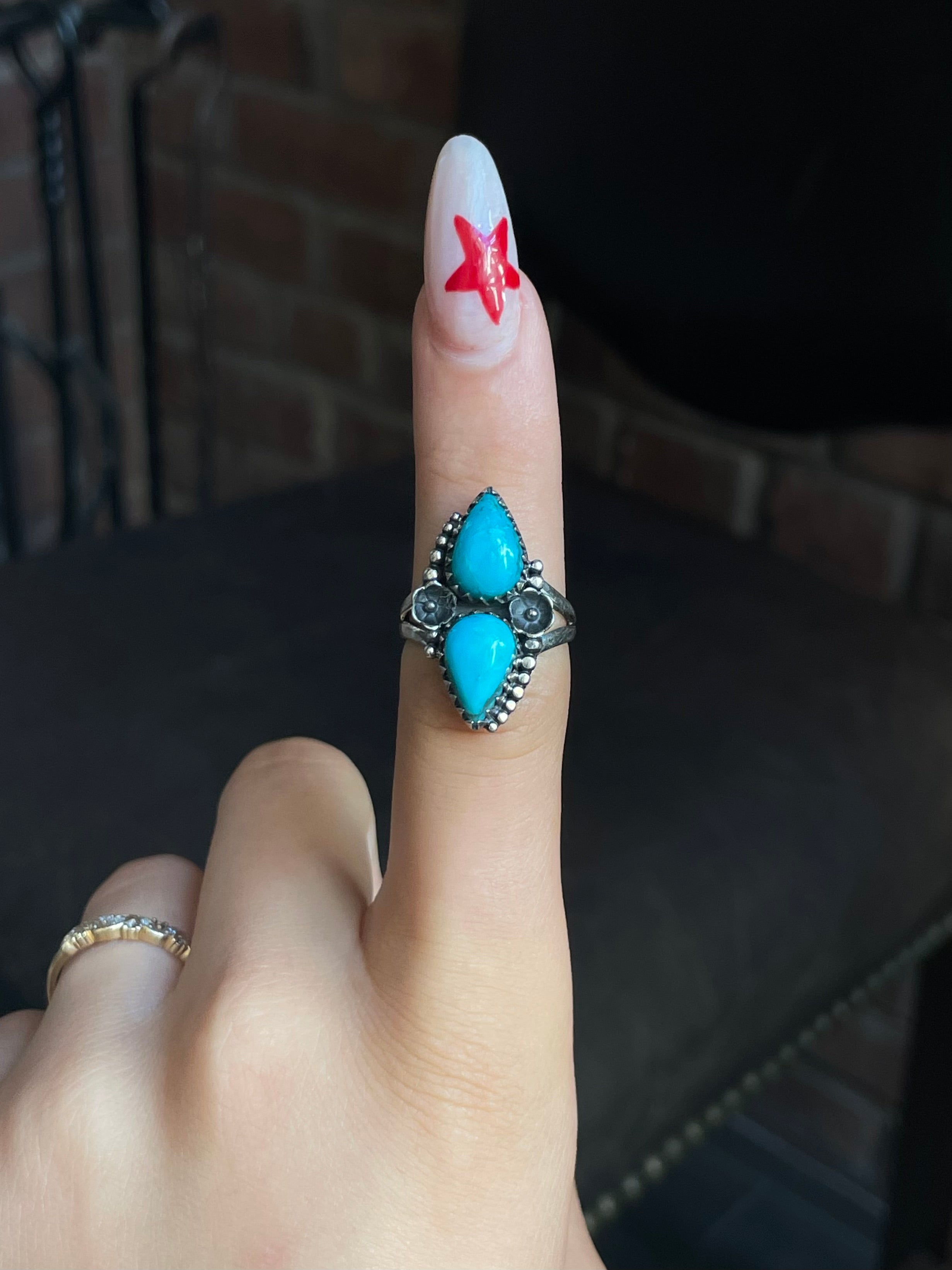 Kingman Turquoise Tear Drop Ring Size 7 | 925 Sterling Silver G586