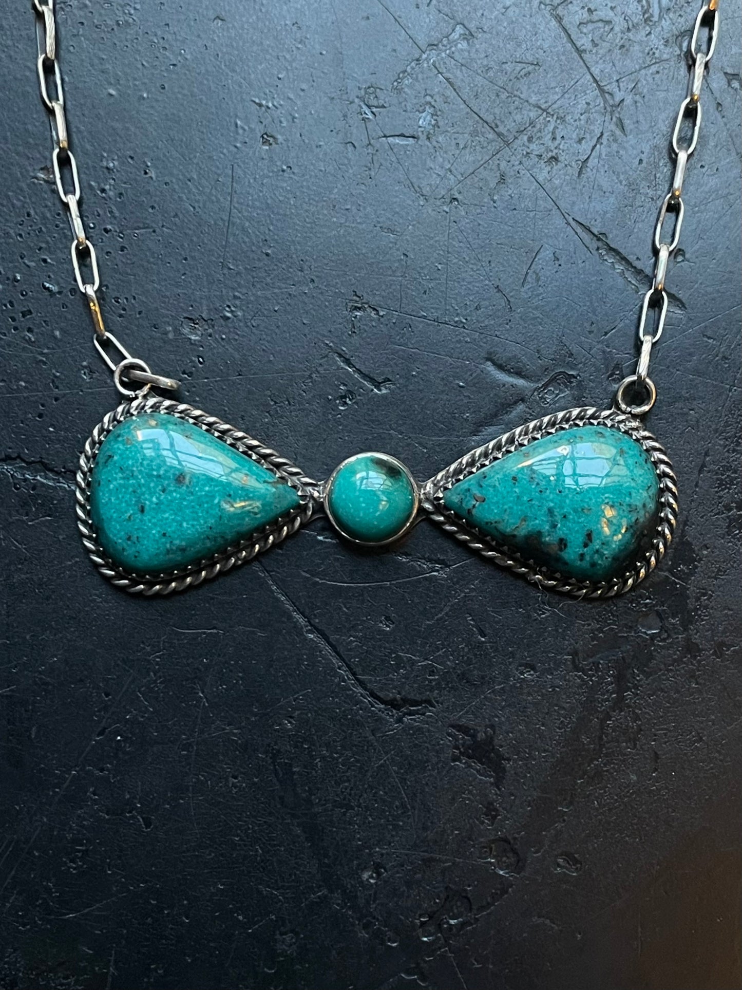 Kingman Turquoise Bar Necklace | Bow Style Center | 925 Silver E624