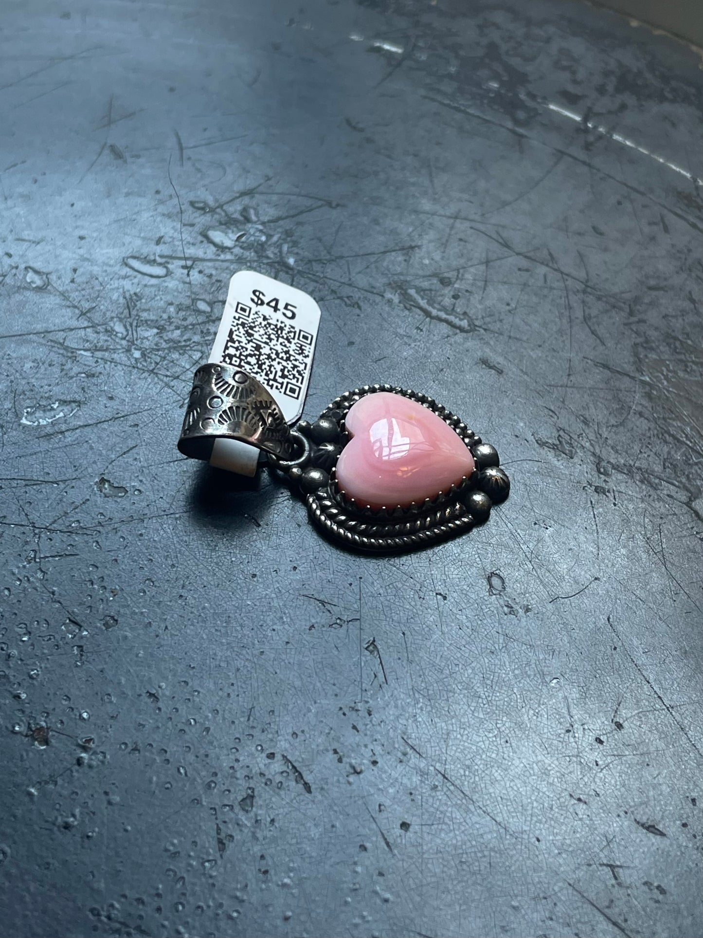 Pink Conch Heart Pendant | Sterling Silver | A634