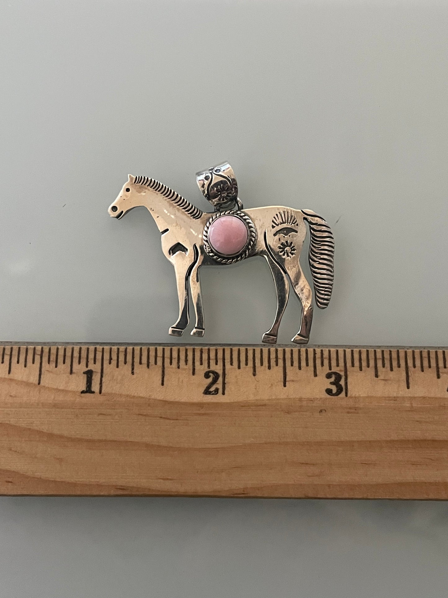 Pink Conch Horse Pendant | 925 Sterling Silver E252