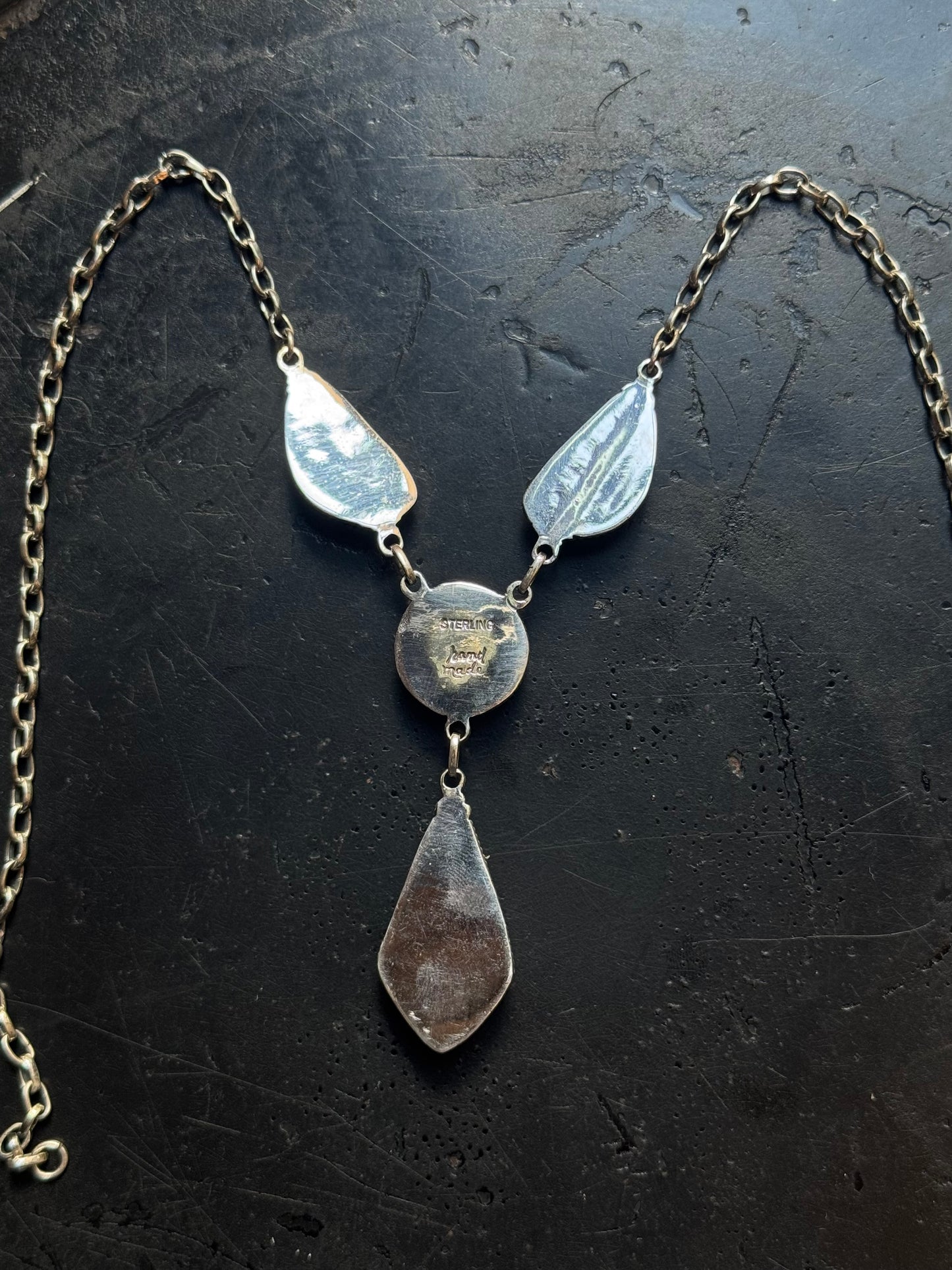 Pink Conch Kite Necklace | Sterling Silver | 3.2 in | A974