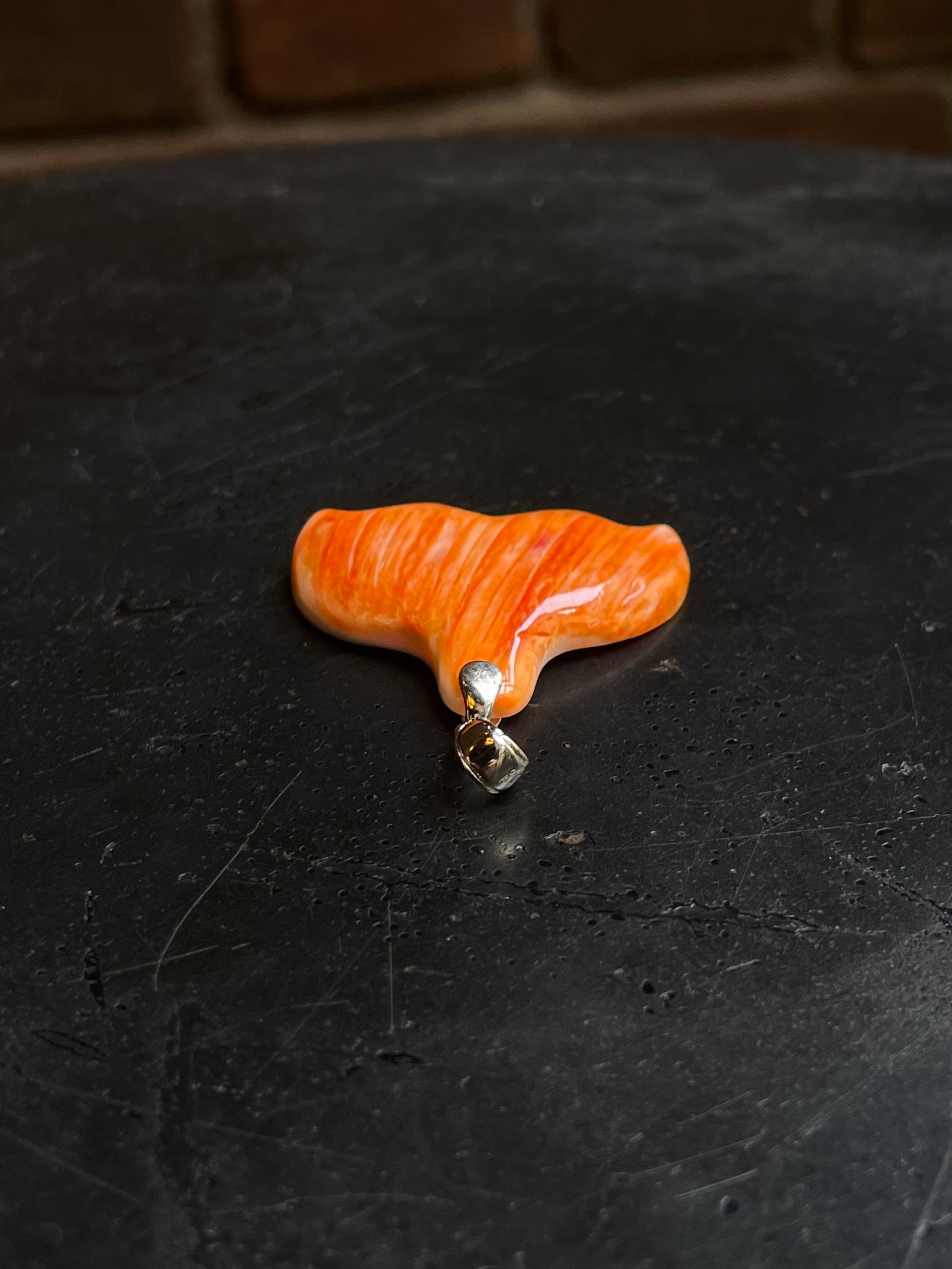 Spiny Oyster Whale Tail Pendant | 925 Sterling Silver E277