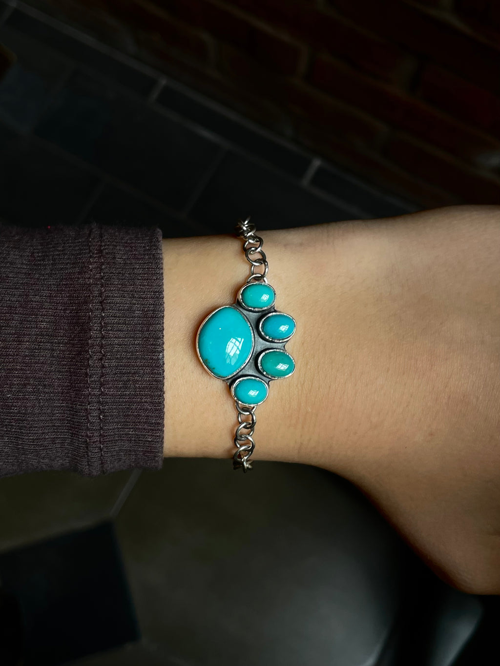 Kingman Turquoise Paw Bracelet | 925 Sterling Silver E101