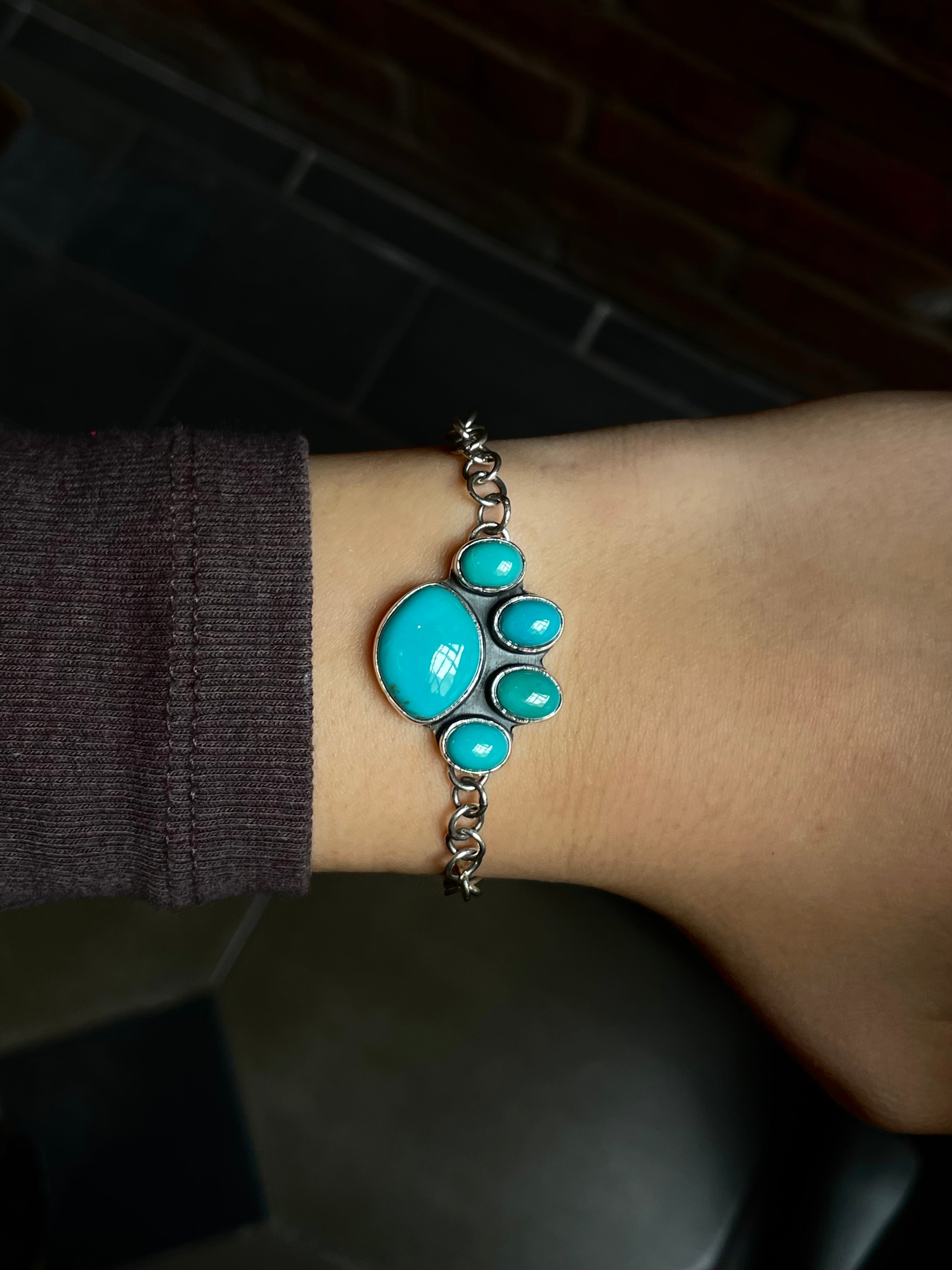 Kingman Turquoise Paw Bracelet | 925 Sterling Silver E101
