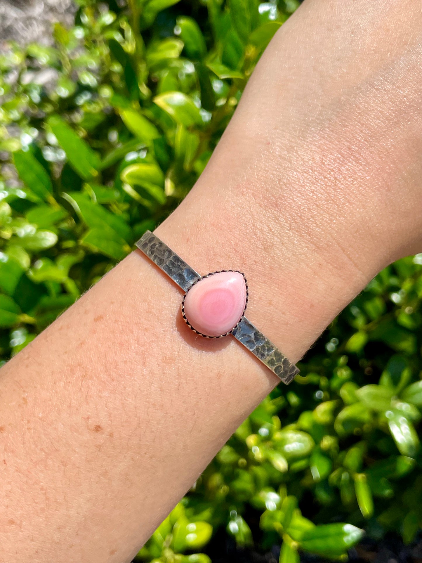 Pink Conch Cuff Bracelet | 925 Sterling Silver D150